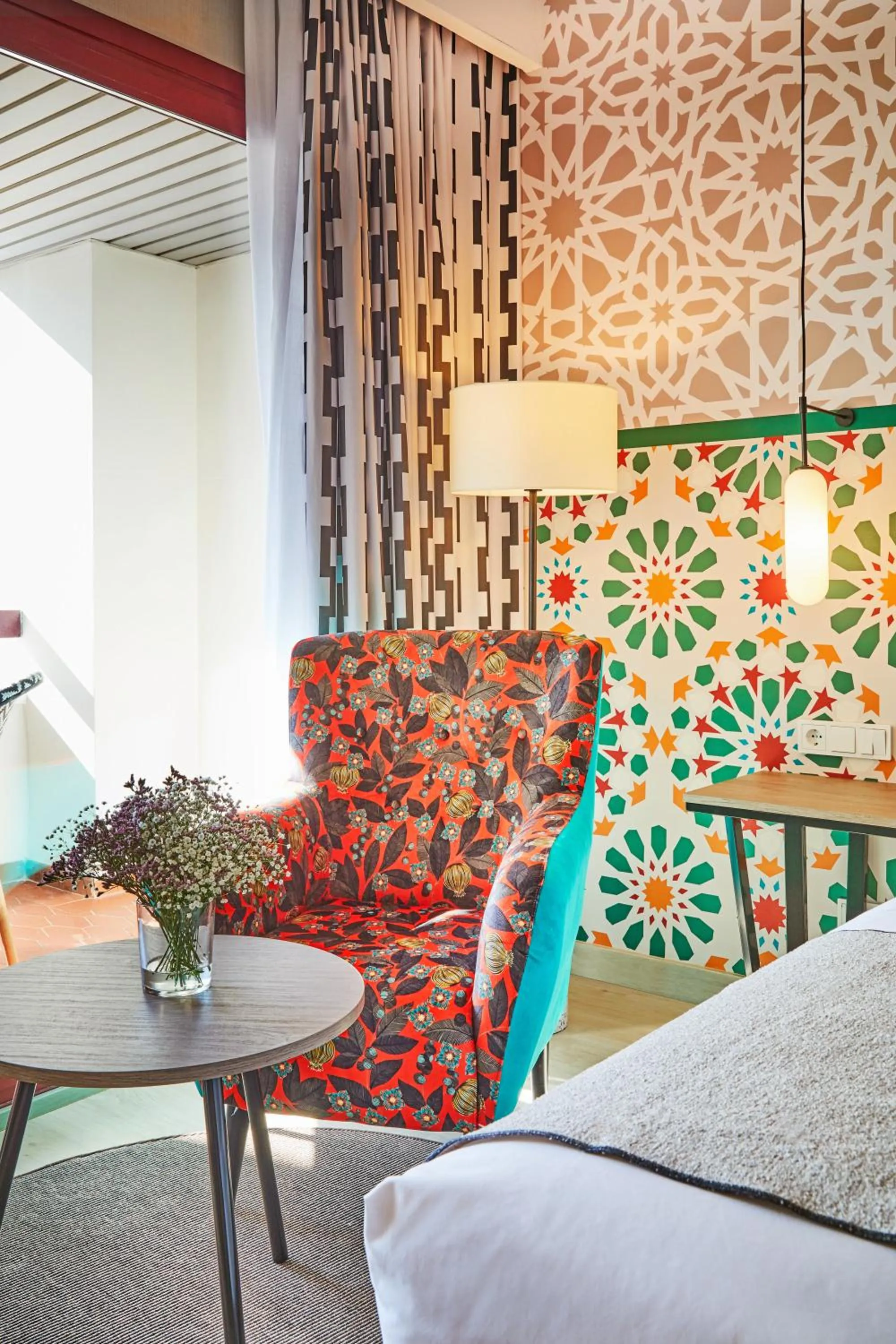 Bed in Hesperia Sevilla