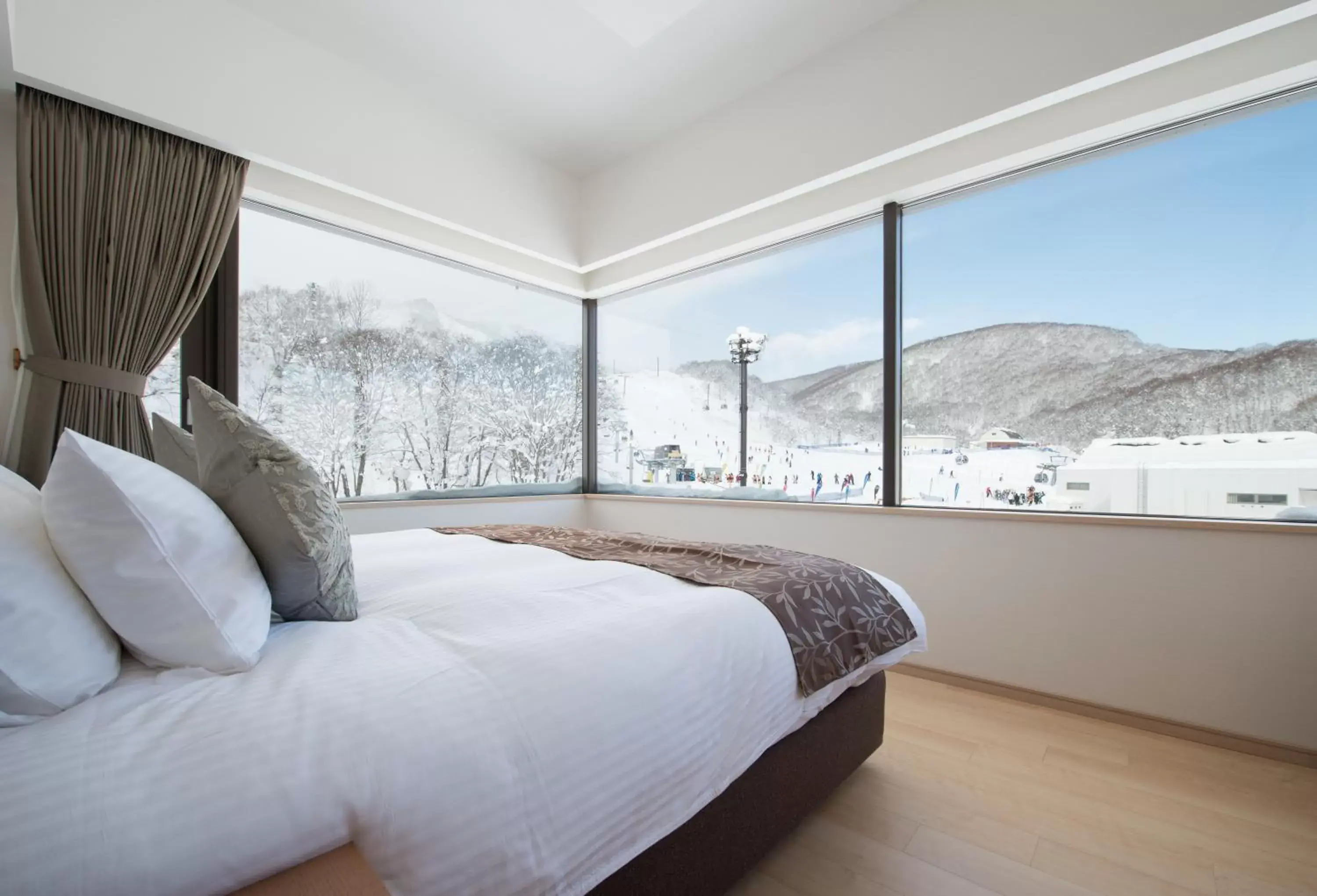 Bed, Mountain View in Ki Niseko