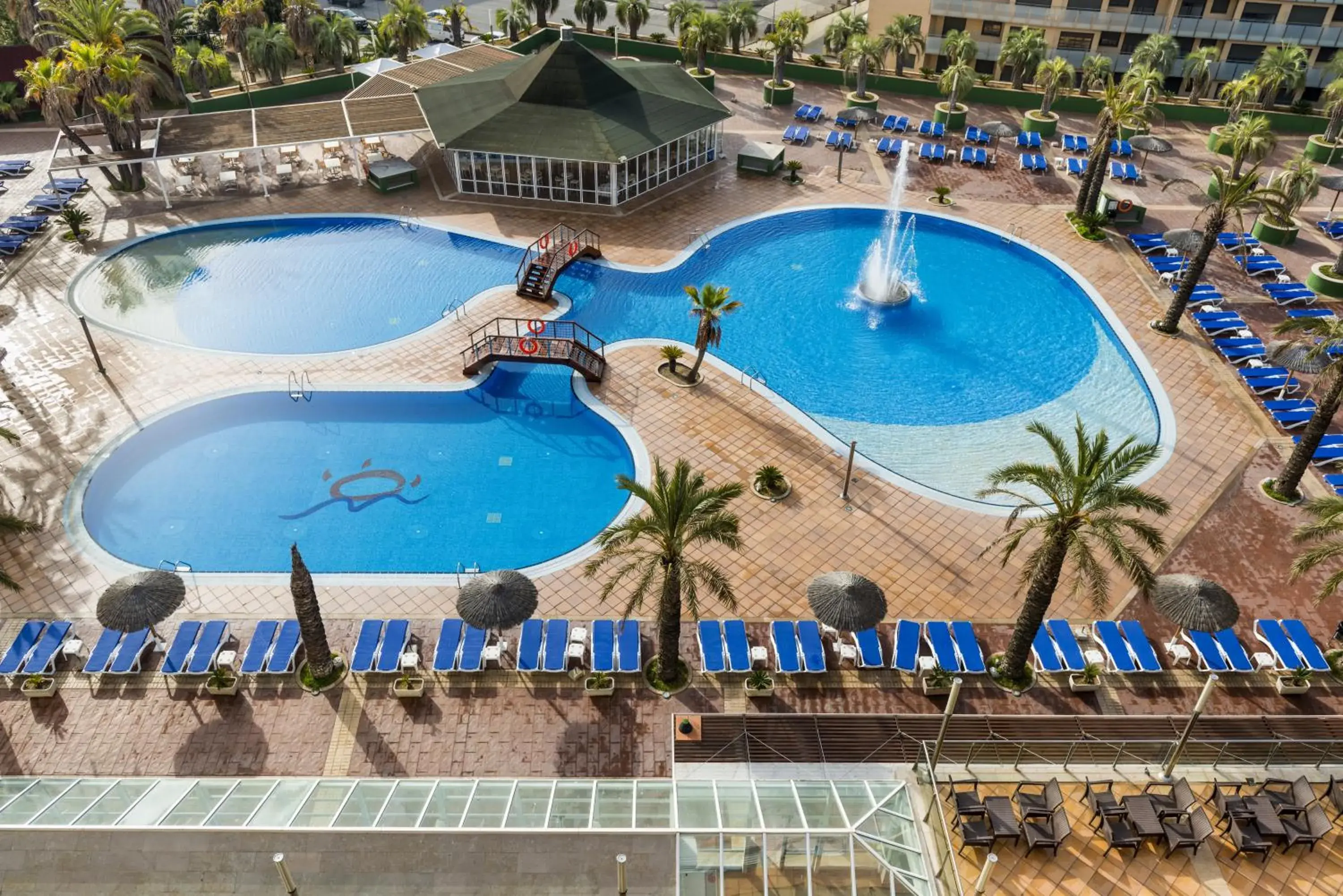 Swimming pool, Pool View in Aparthotel Costa Encantada