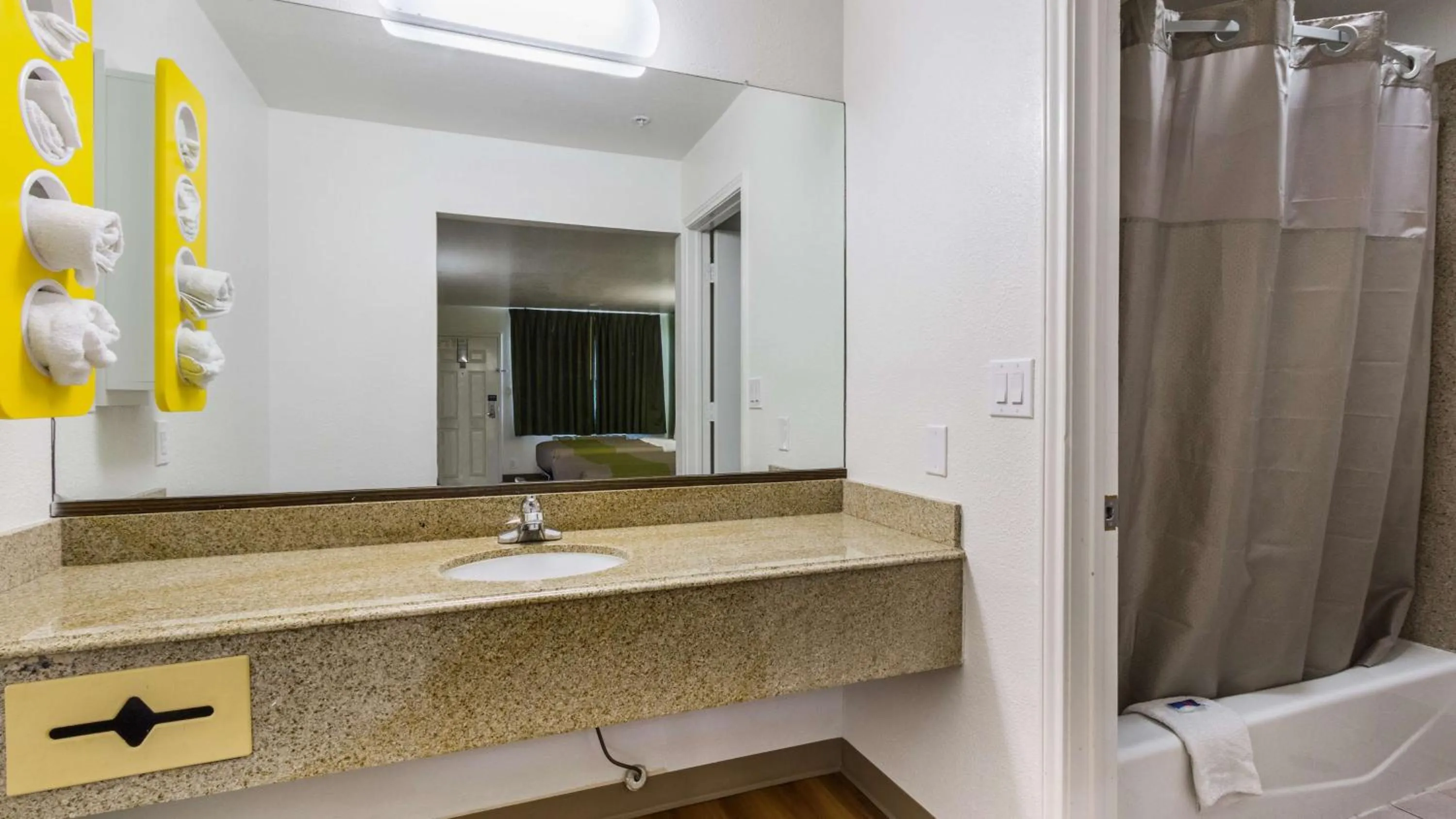 Bathroom in Motel 6-San Marcos, TX - North