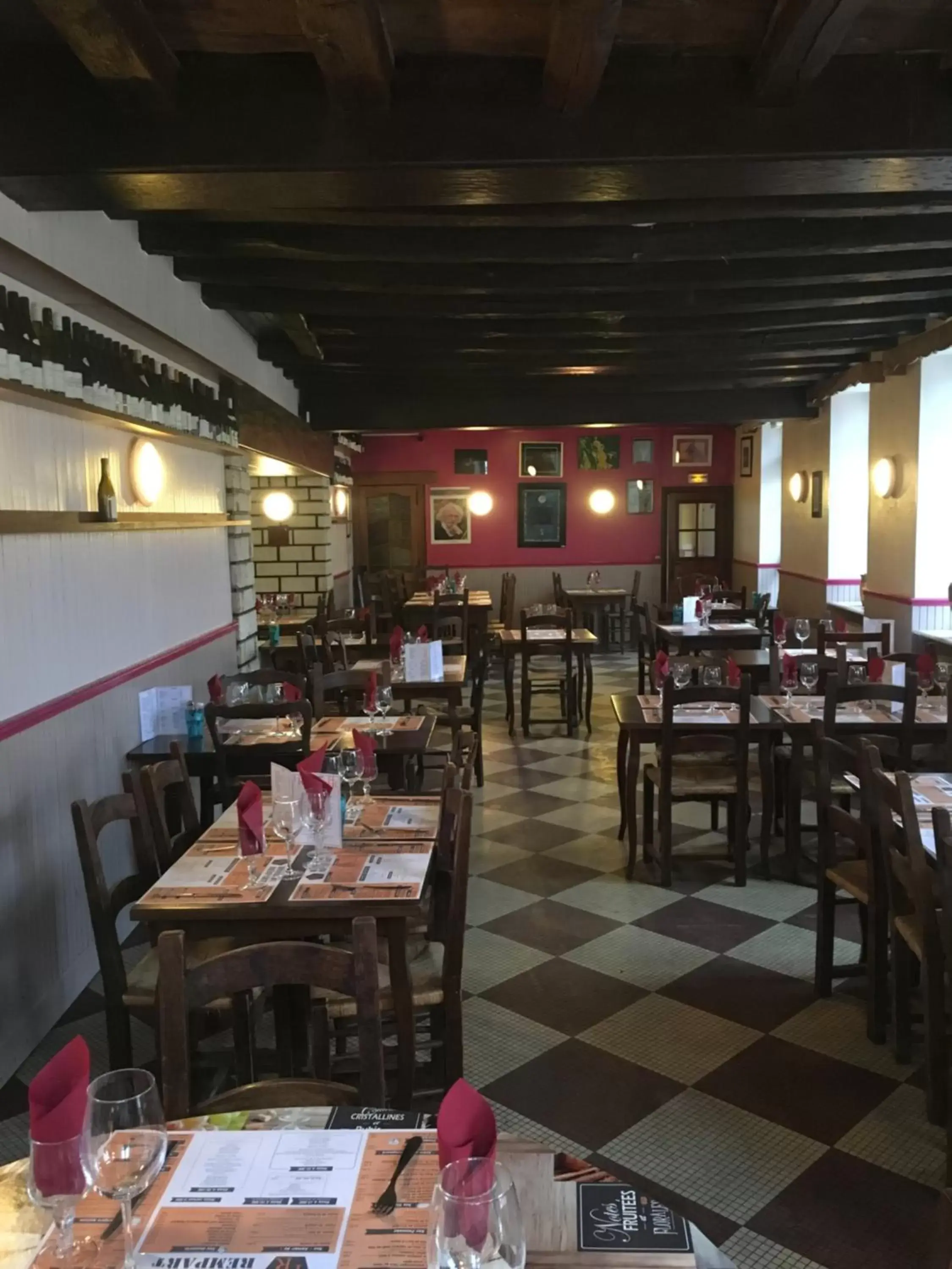 Restaurant/Places to Eat in Hotel du Rempart