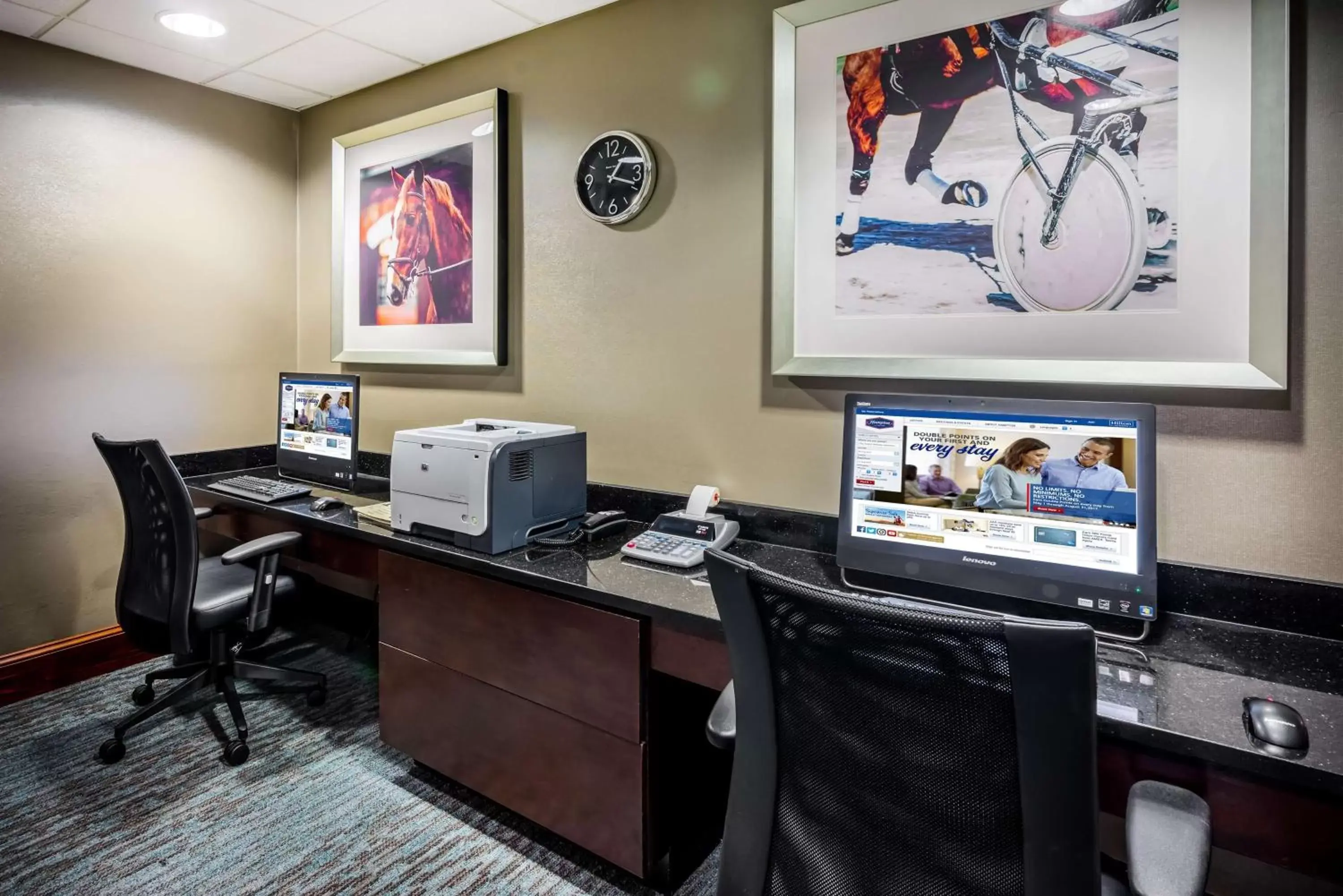 Business facilities in Hampton Inn Dover