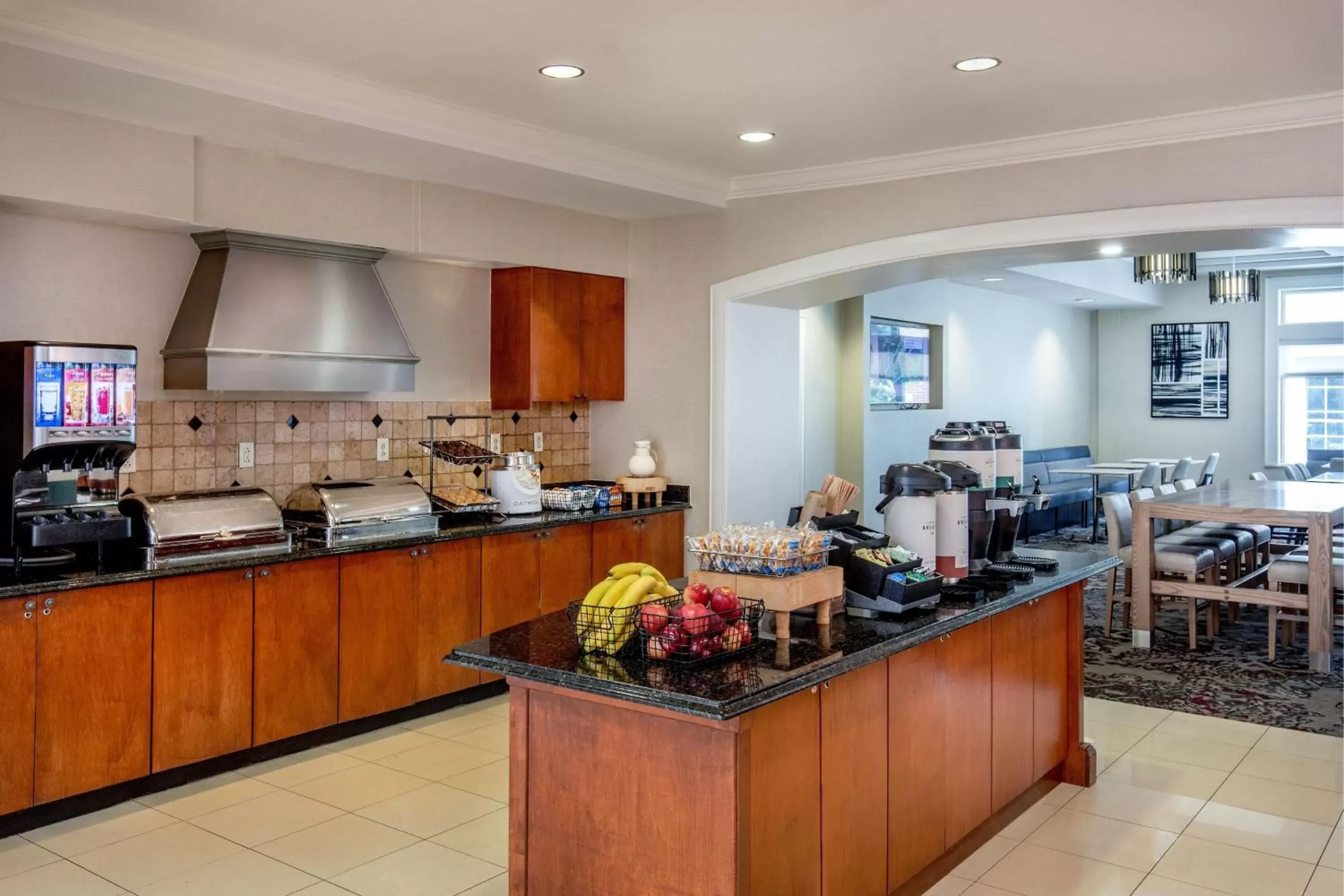 Breakfast, Restaurant/Places to Eat in Residence Inn by Marriott Chesapeake Greenbrier