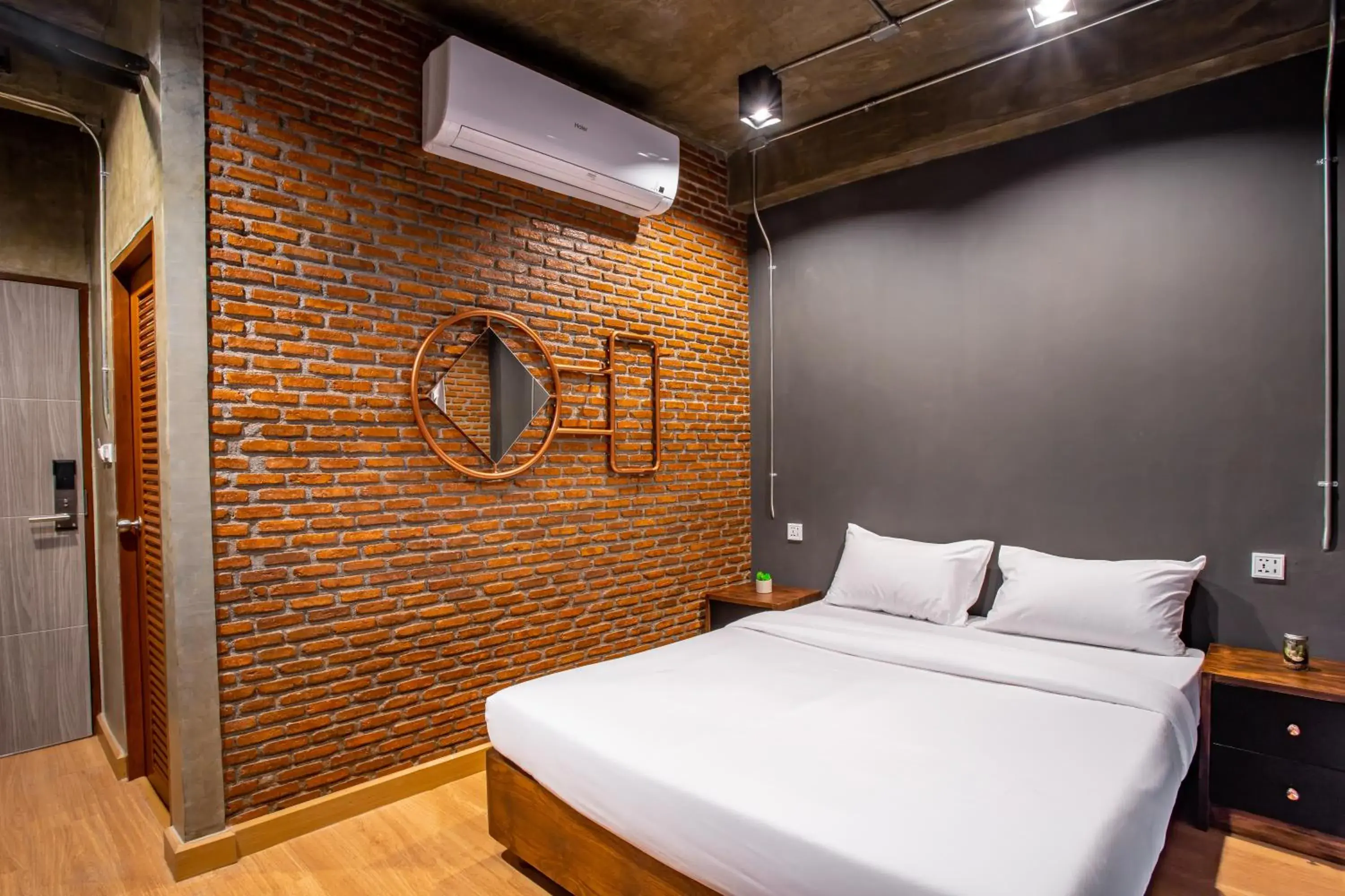 Bedroom, Bed in Kaen Hostel