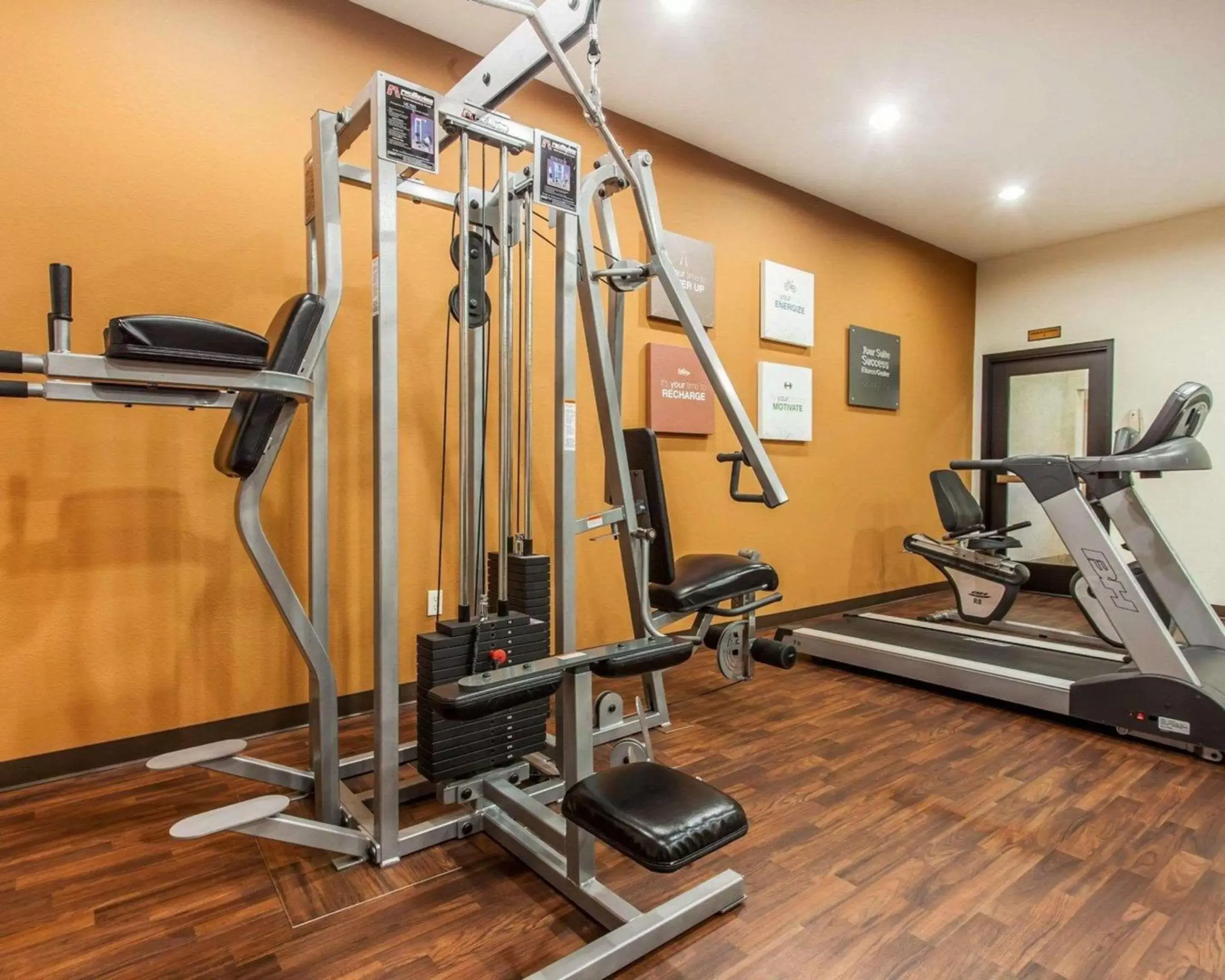 Fitness centre/facilities in Comfort Suites Wenatchee Gateway Fitness centre/facilities in Comfort Suites Wenatchee Gateway
