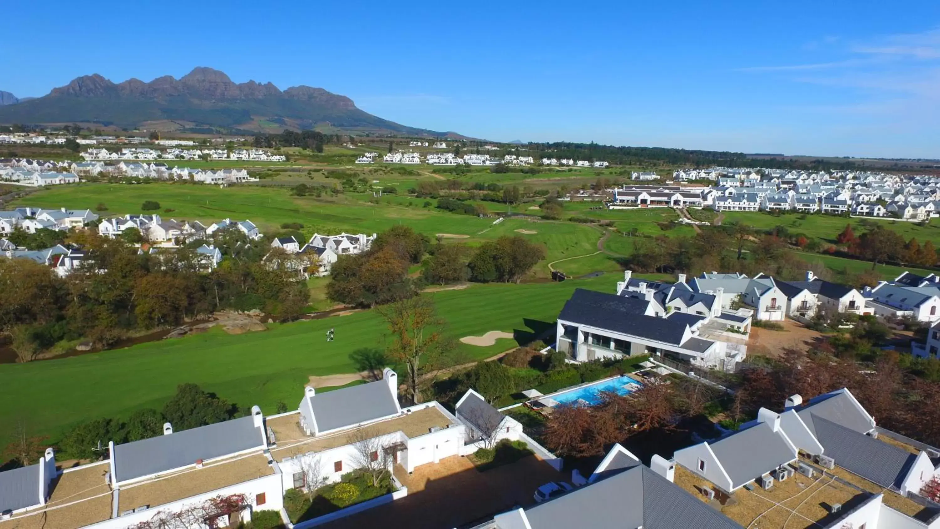 Bird's eye view, Bird's-eye View in De Zalze Lodge & Residences