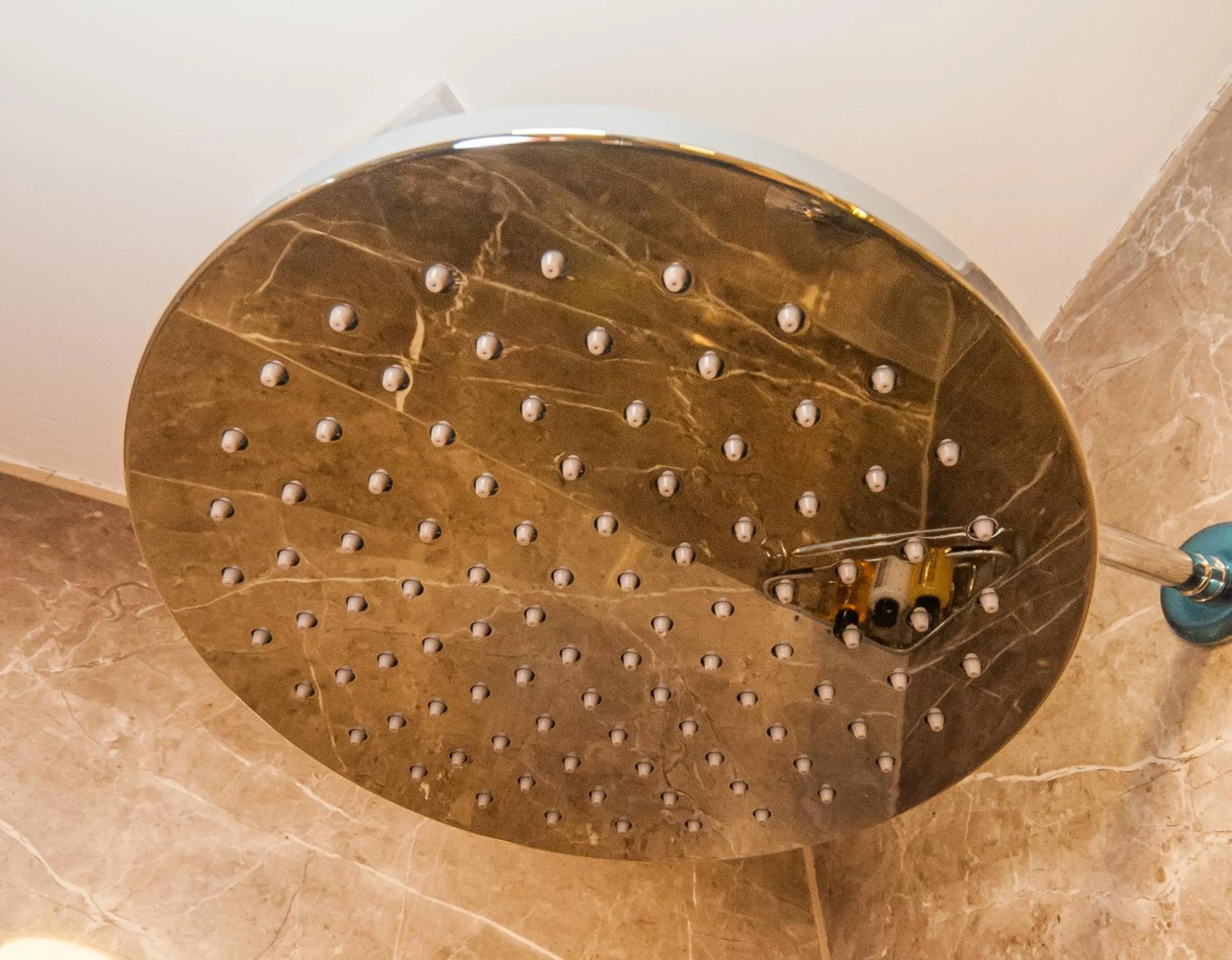 Shower in Park Grazza Hotel