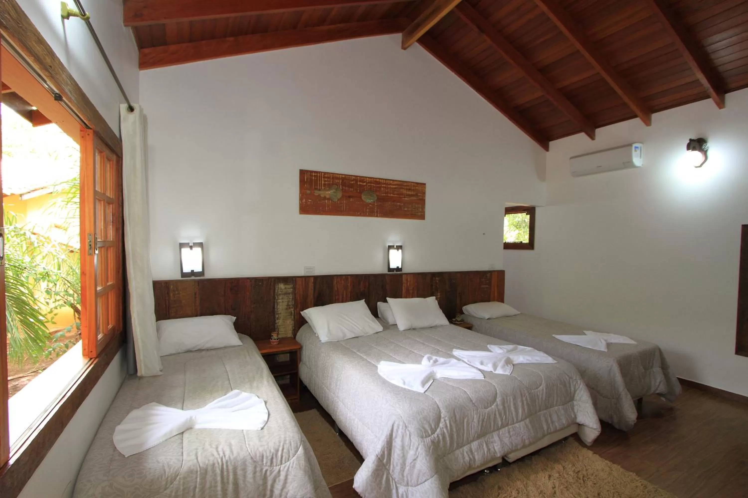 Bedroom, Bed in Hotel Cabanas