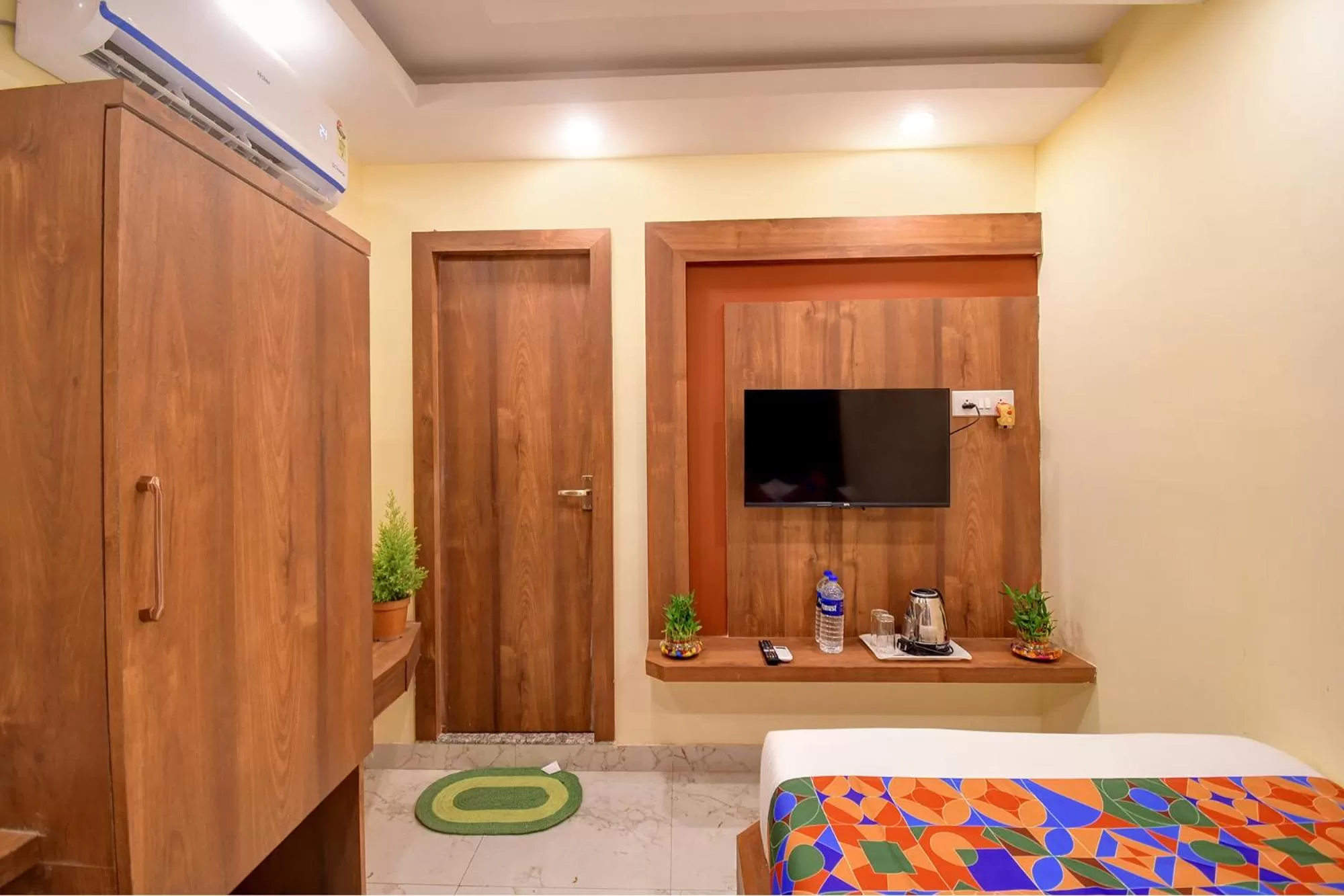 TV and multimedia, Bed in FabHotel Aqua Tulip - Nr Milan Mela