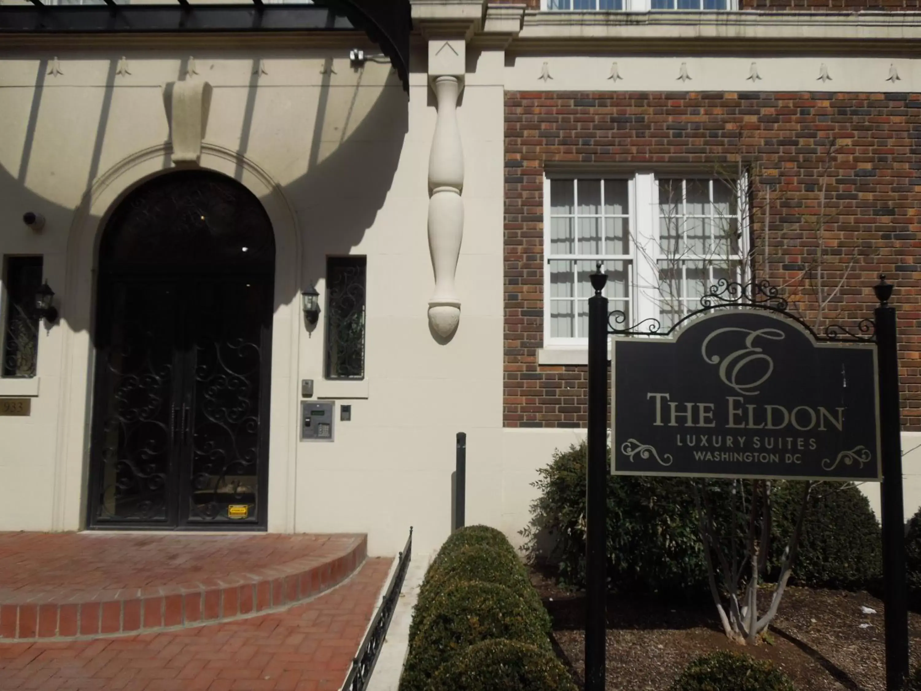 Facade/entrance in The Eldon Luxury Suites