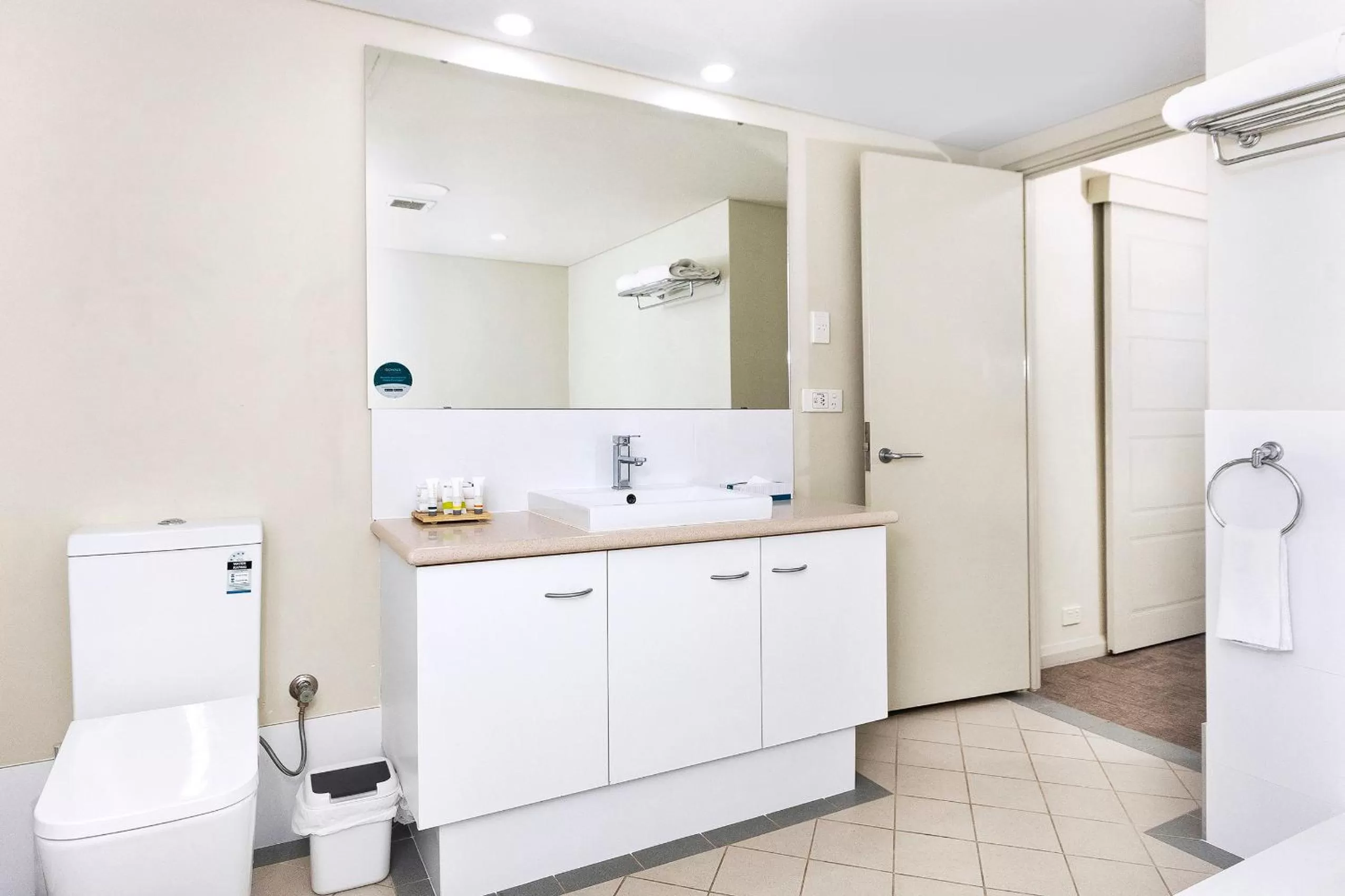 Bathroom in Quality Resort Sorrento Beach