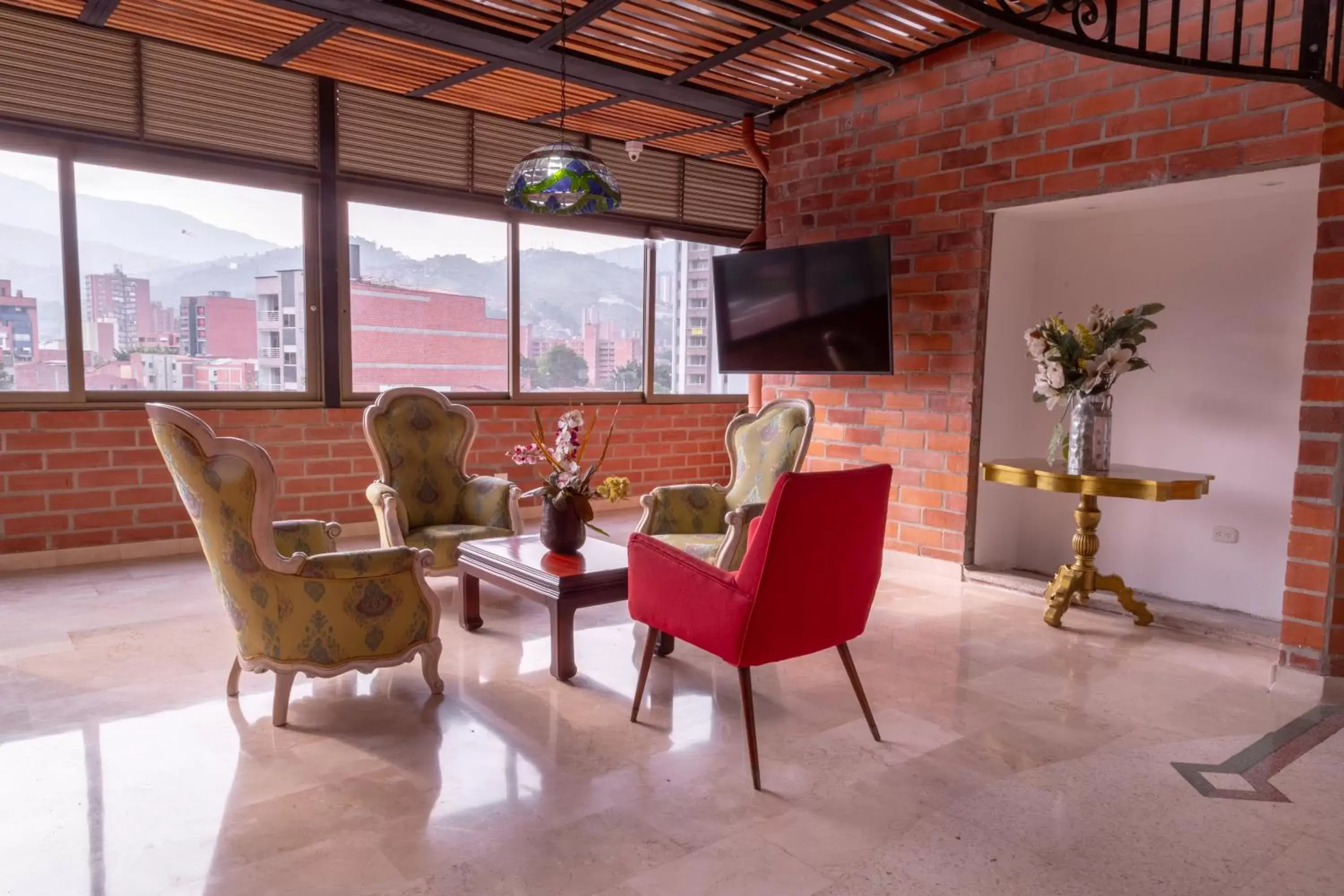 Communal lounge/ TV room in Hotel San Pedro del Fuerte