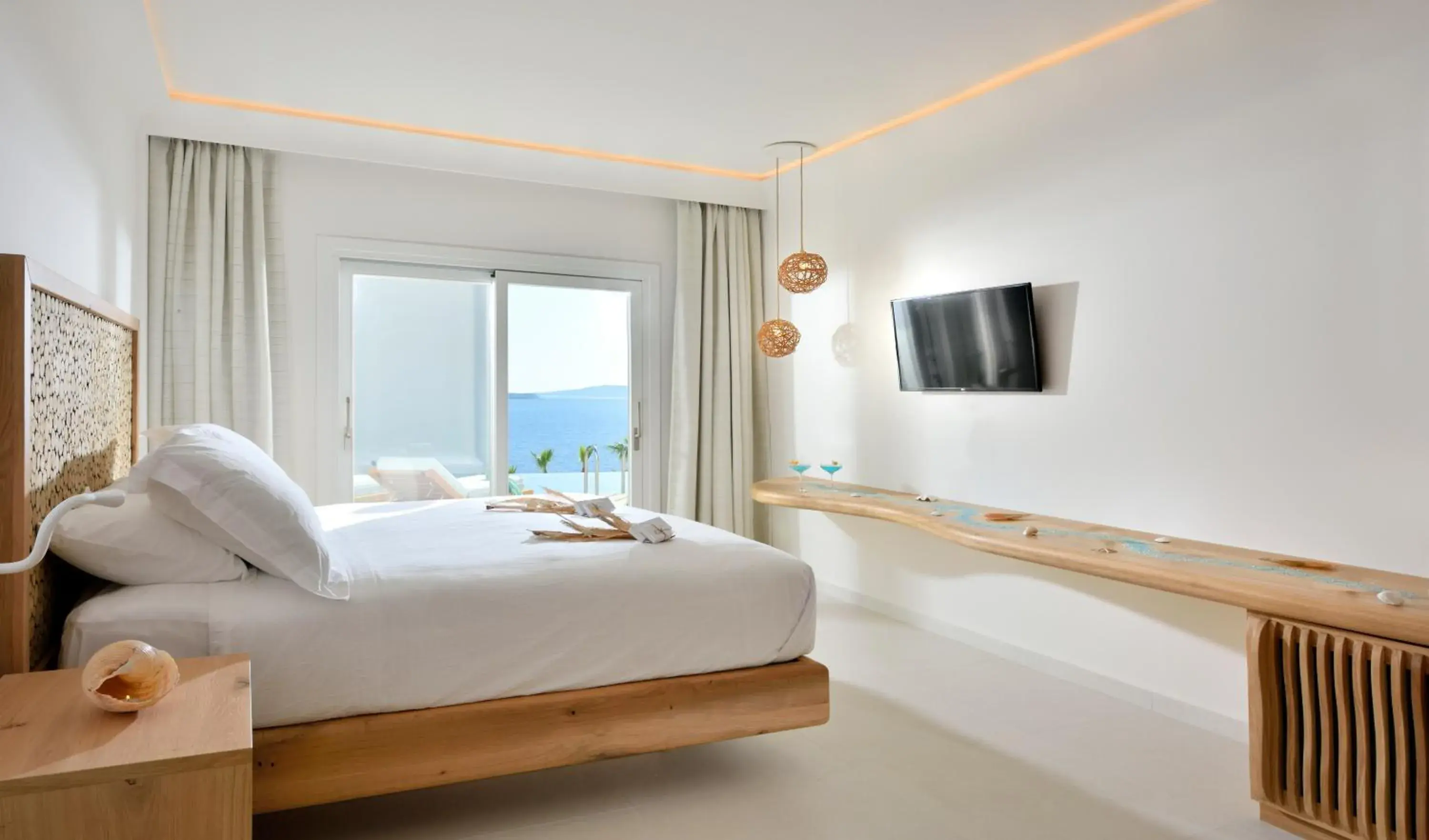 Day, Bed in Anax Resort and Spa