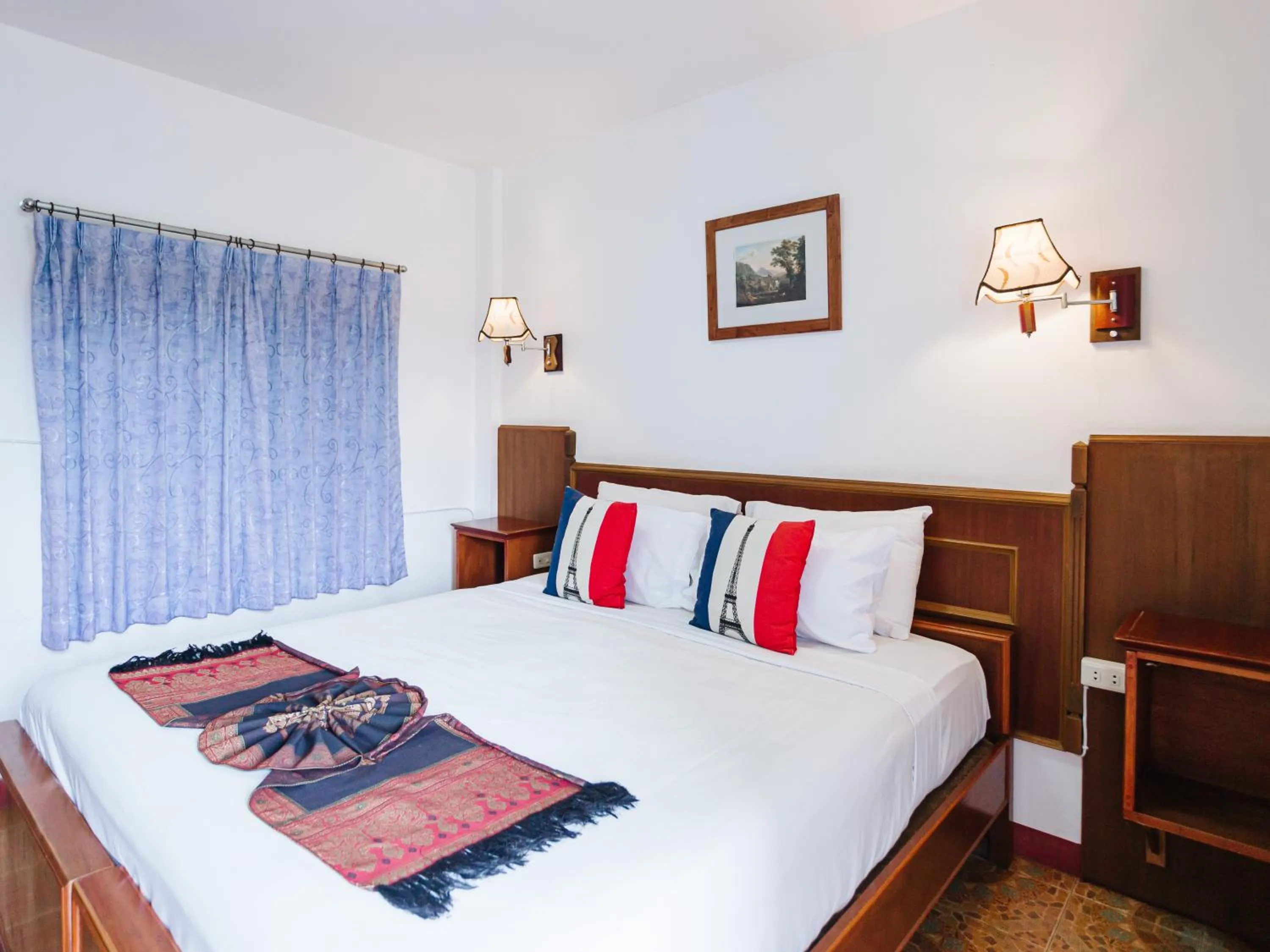 Bedroom, Bed in Rendezvous Oldtown Chiangmai