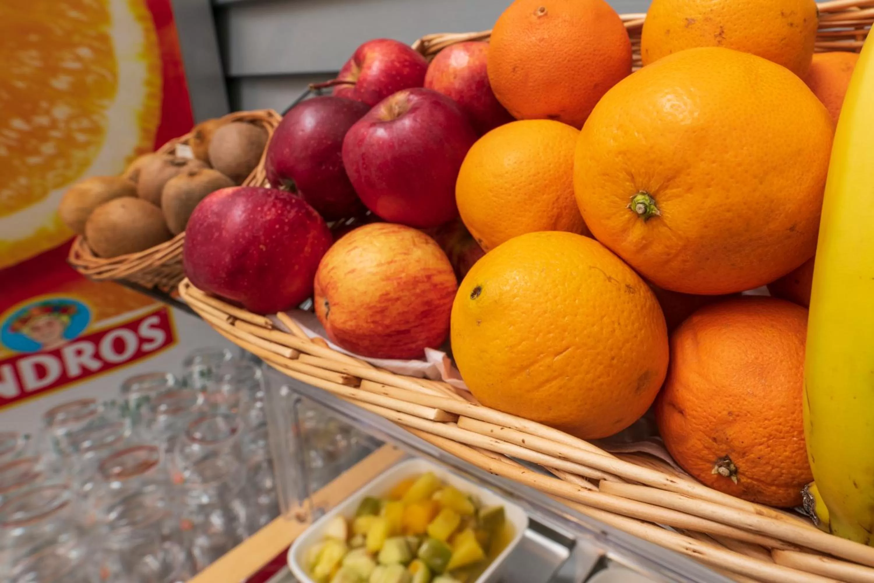 Breakfast in Hôtel Cerise Auxerre