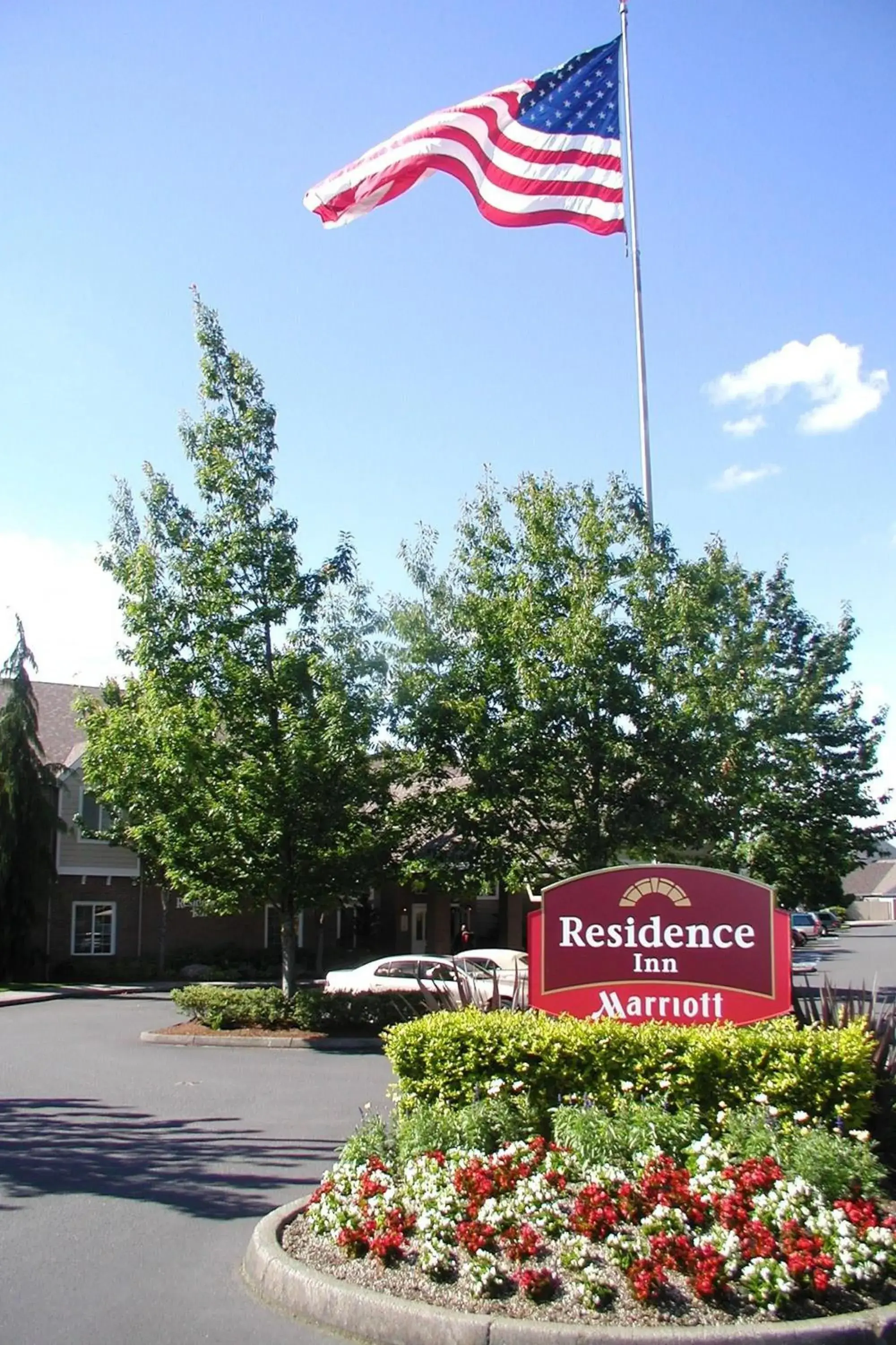 Property building, Property Logo/Sign in Residence Inn Portland Hillsboro