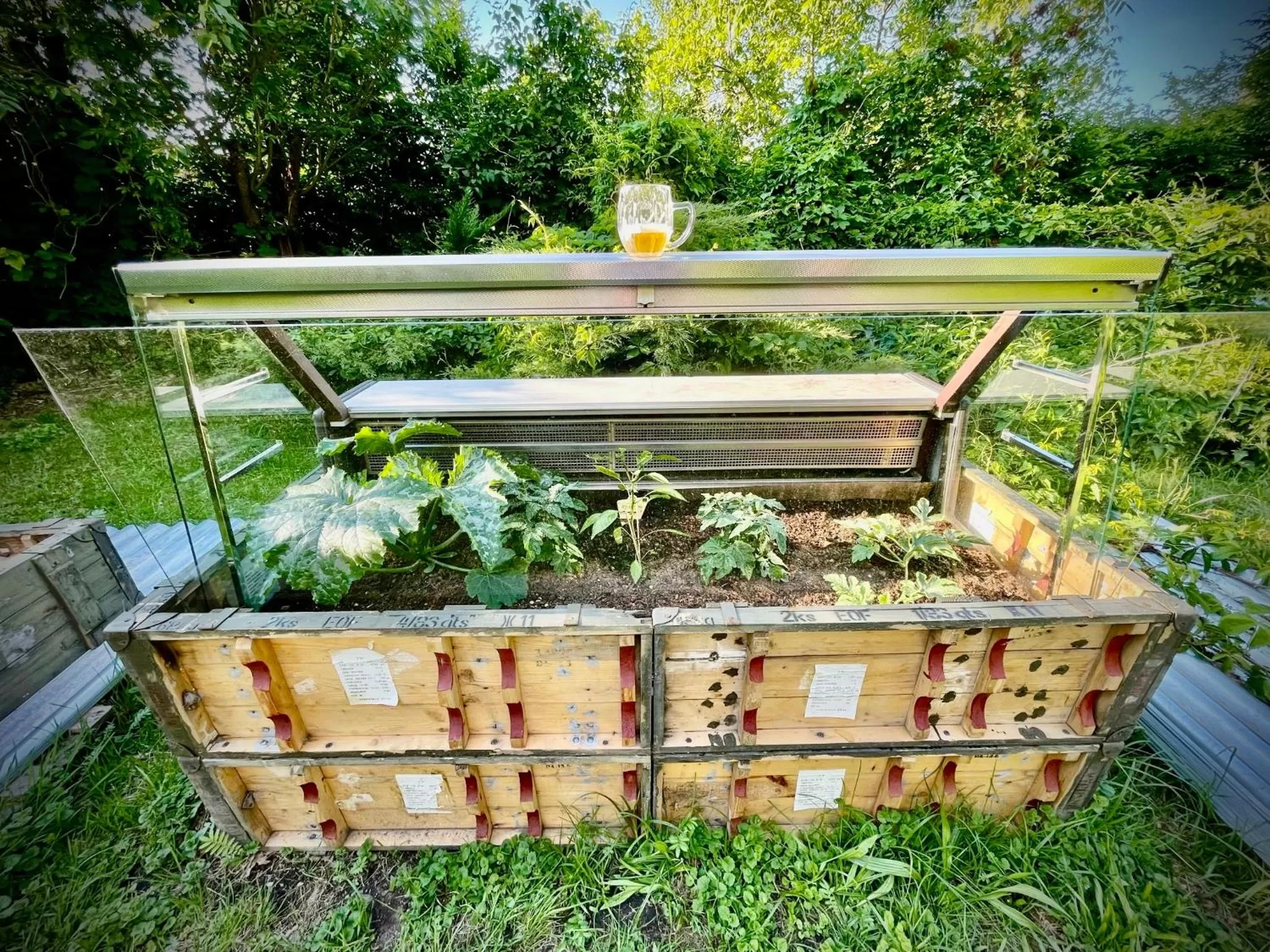 HARABURDI® Recyclart Hotel