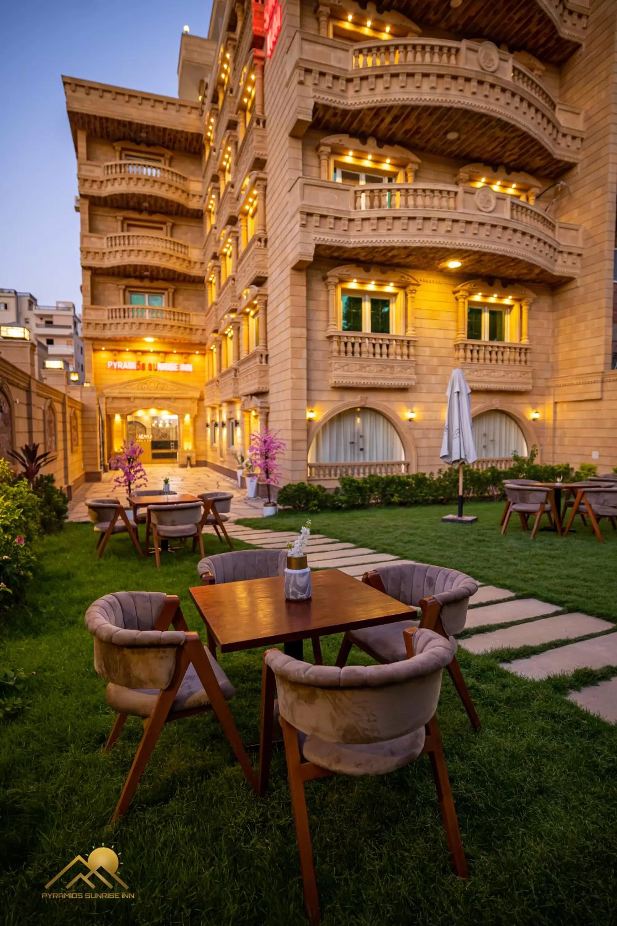 Property building in Pyramids sunrise inn