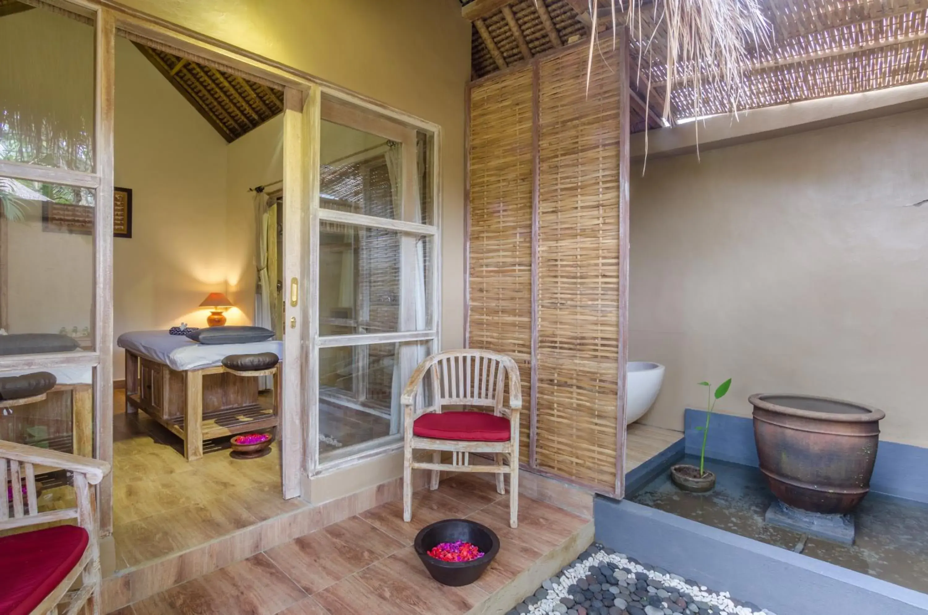 Massage, Bathroom in Chili Ubud Cottage