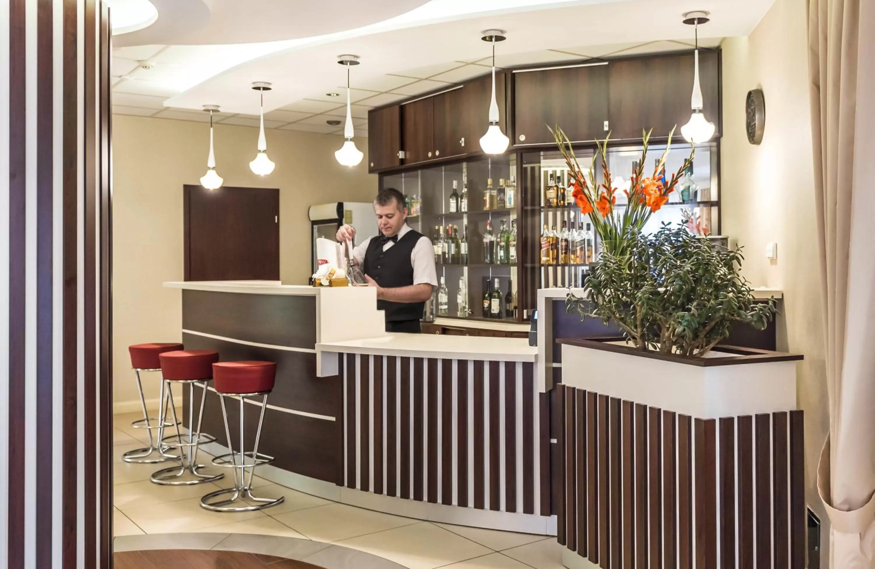 Restaurant/places to eat in Hotel Justyna