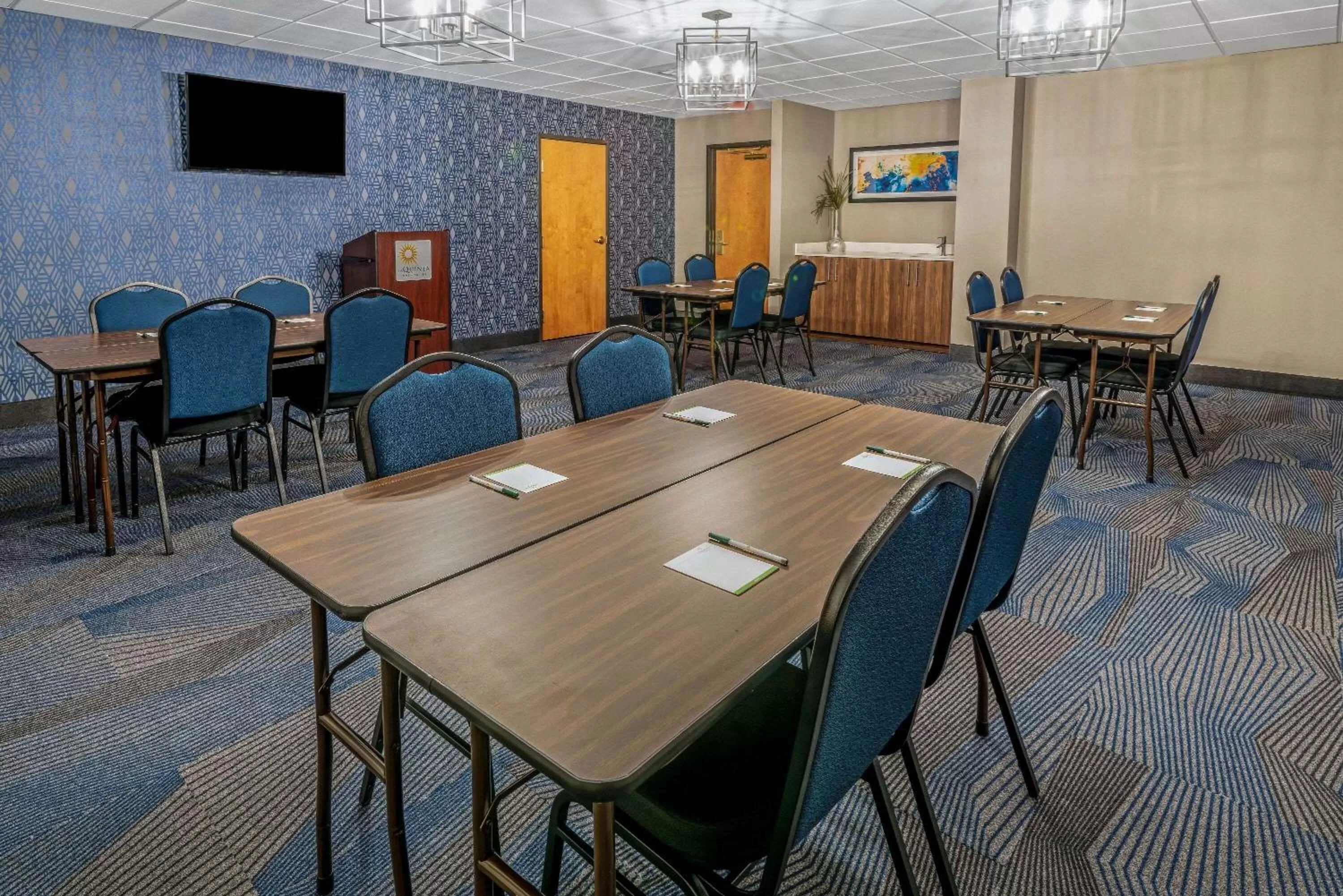 On site in La Quinta by Wyndham Kennewick