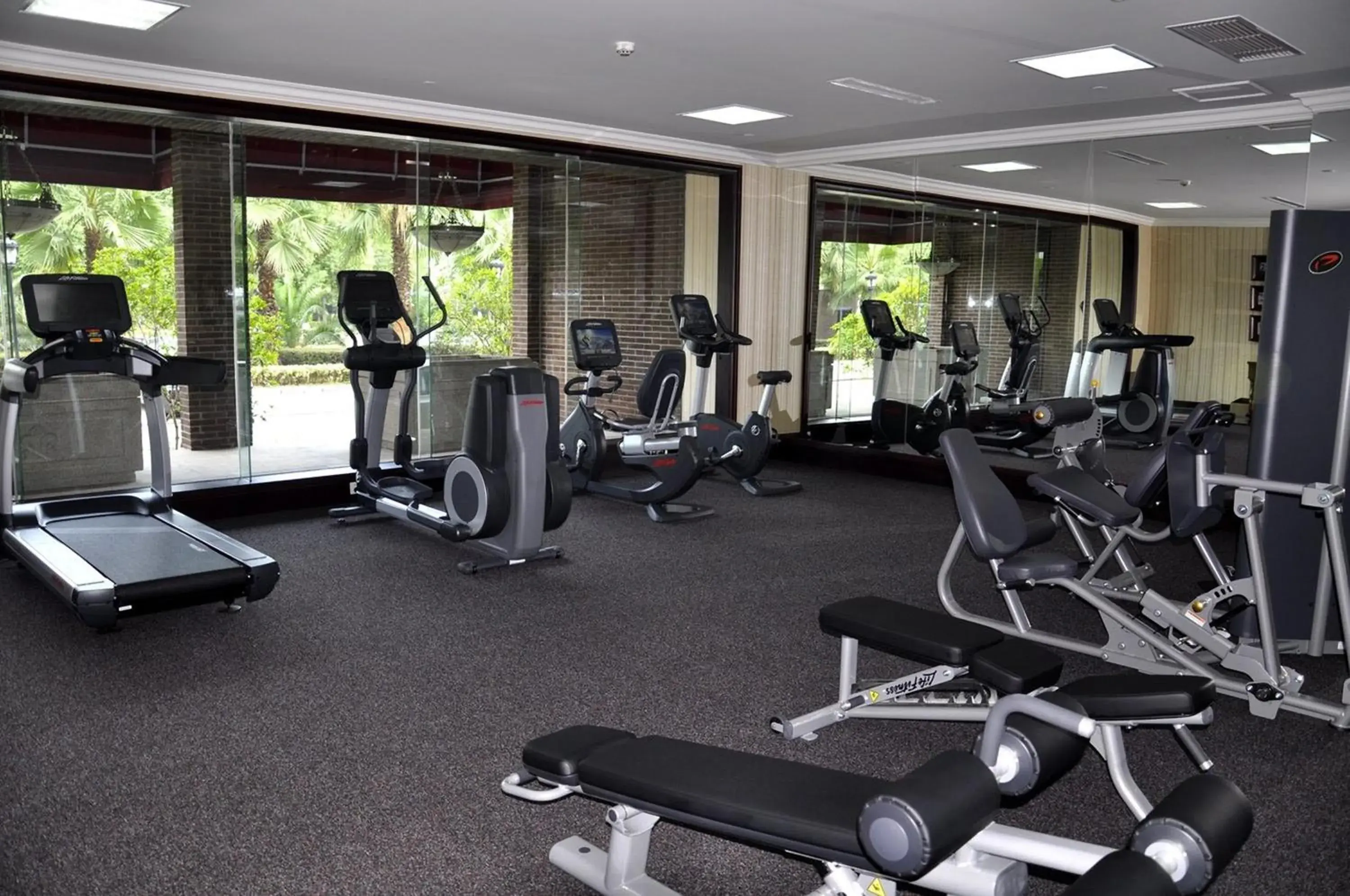 Fitness centre/facilities, Fitness Center/Facilities in Royal Grace Hotel Optics Valley Wuhan