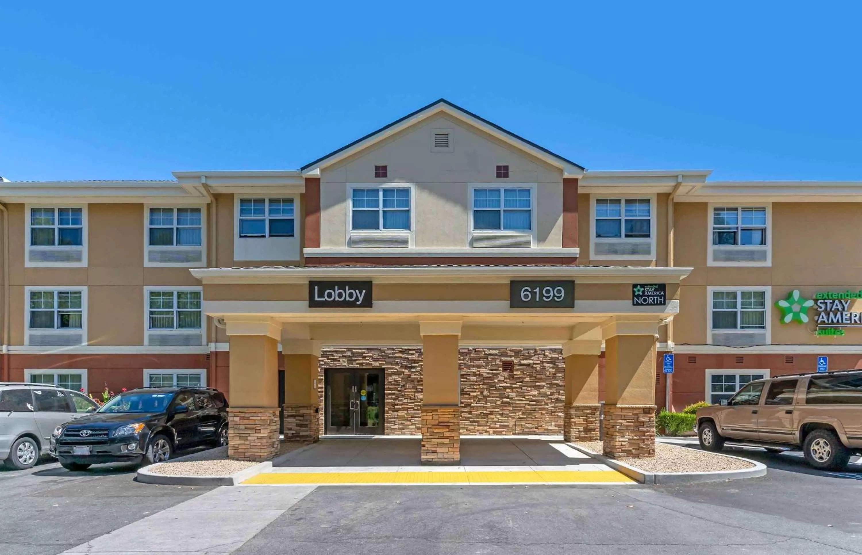 Property building in Extended Stay America Suites - San Jose - Edenvale - North