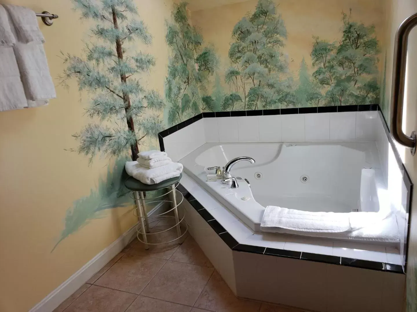 Bathroom in Allenberry Resort