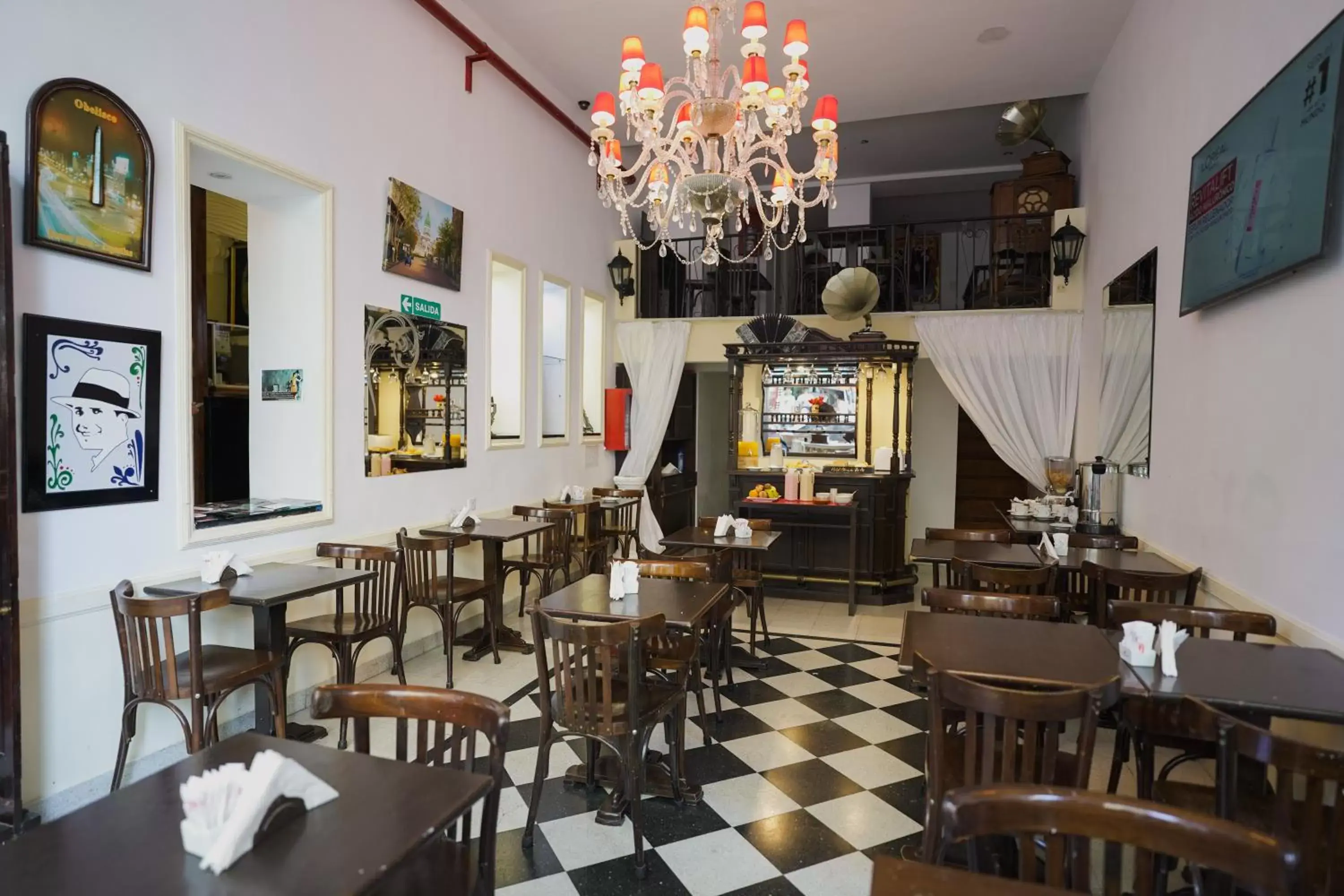 Restaurant/Places to Eat in Hotel Alma De Buenos Aires