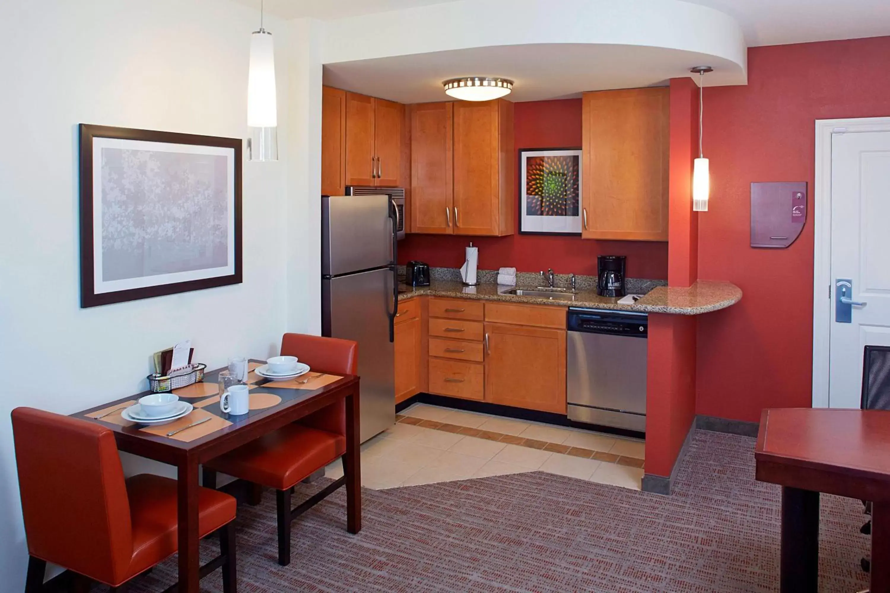 Kitchen or kitchenette, Kitchen/Kitchenette in Residence Inn by Marriot Clearwater Downtown
