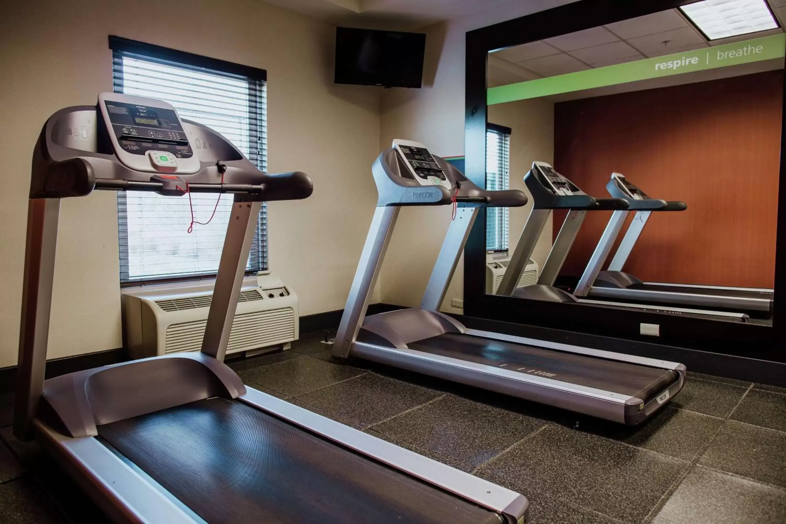 Fitness centre/facilities, Fitness Center/Facilities in Hampton Inn Torreon Airport-Galerias