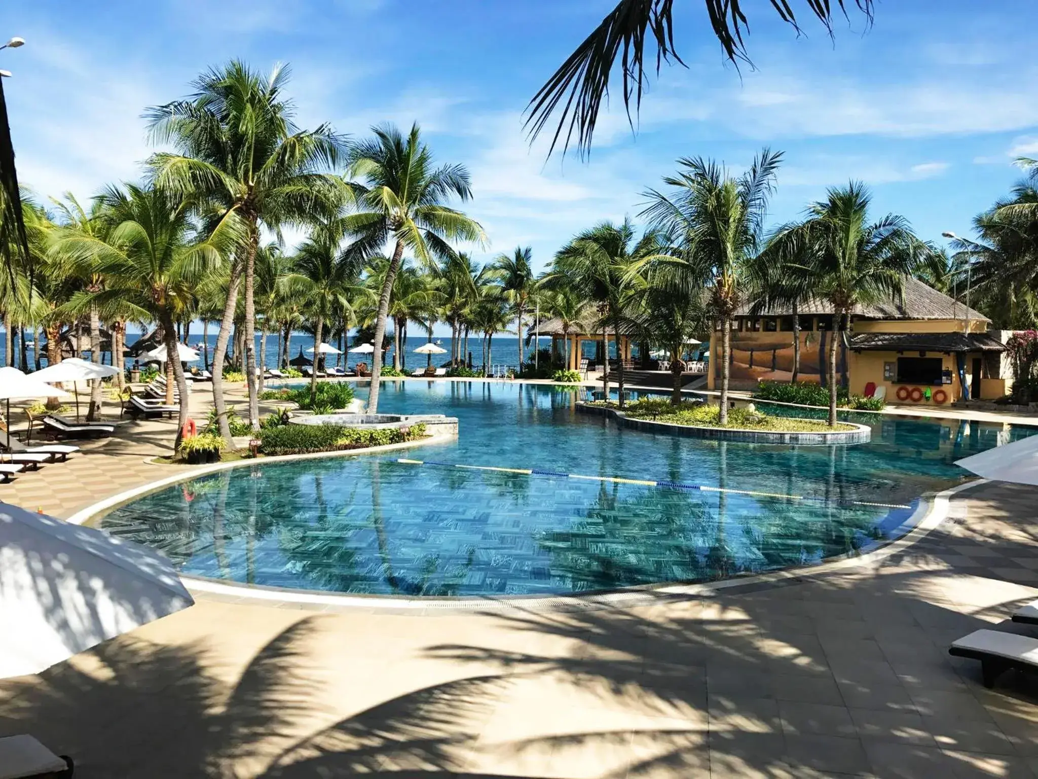 Swimming Pool in Pandanus Resort