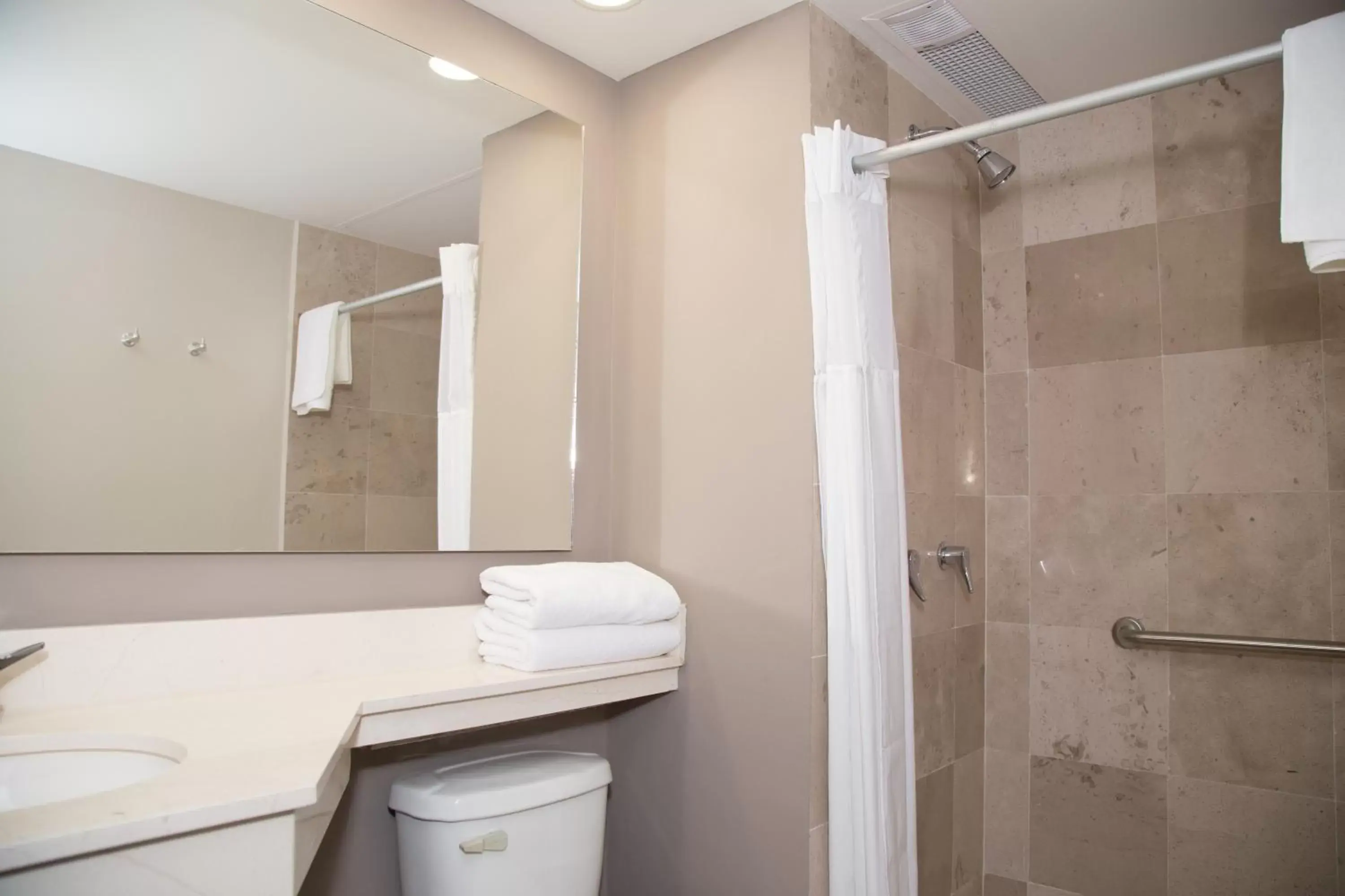 Bathroom in Hotel HAUS Ixtaczoquitlán