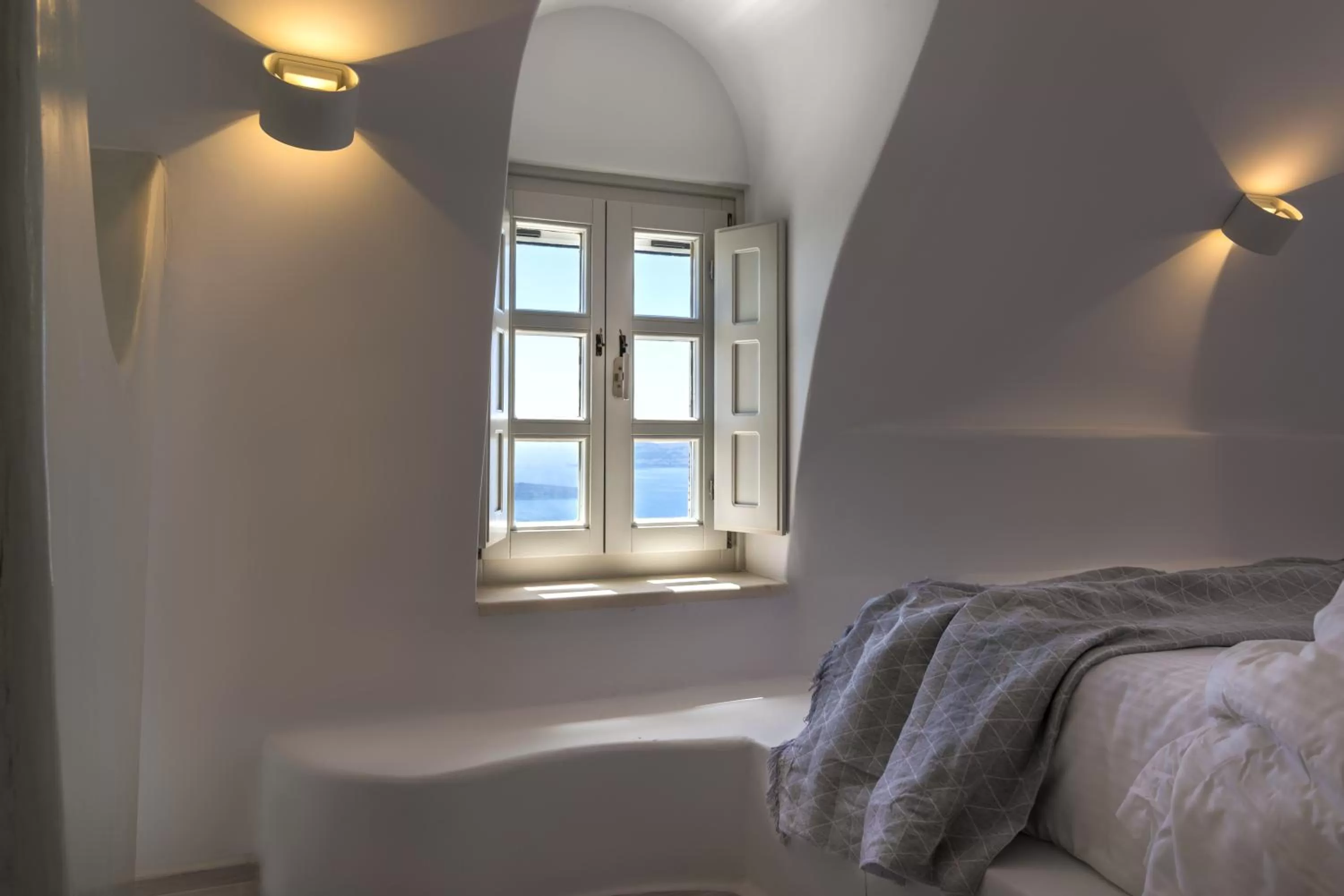 Bed in Nefeles Luxury Suites