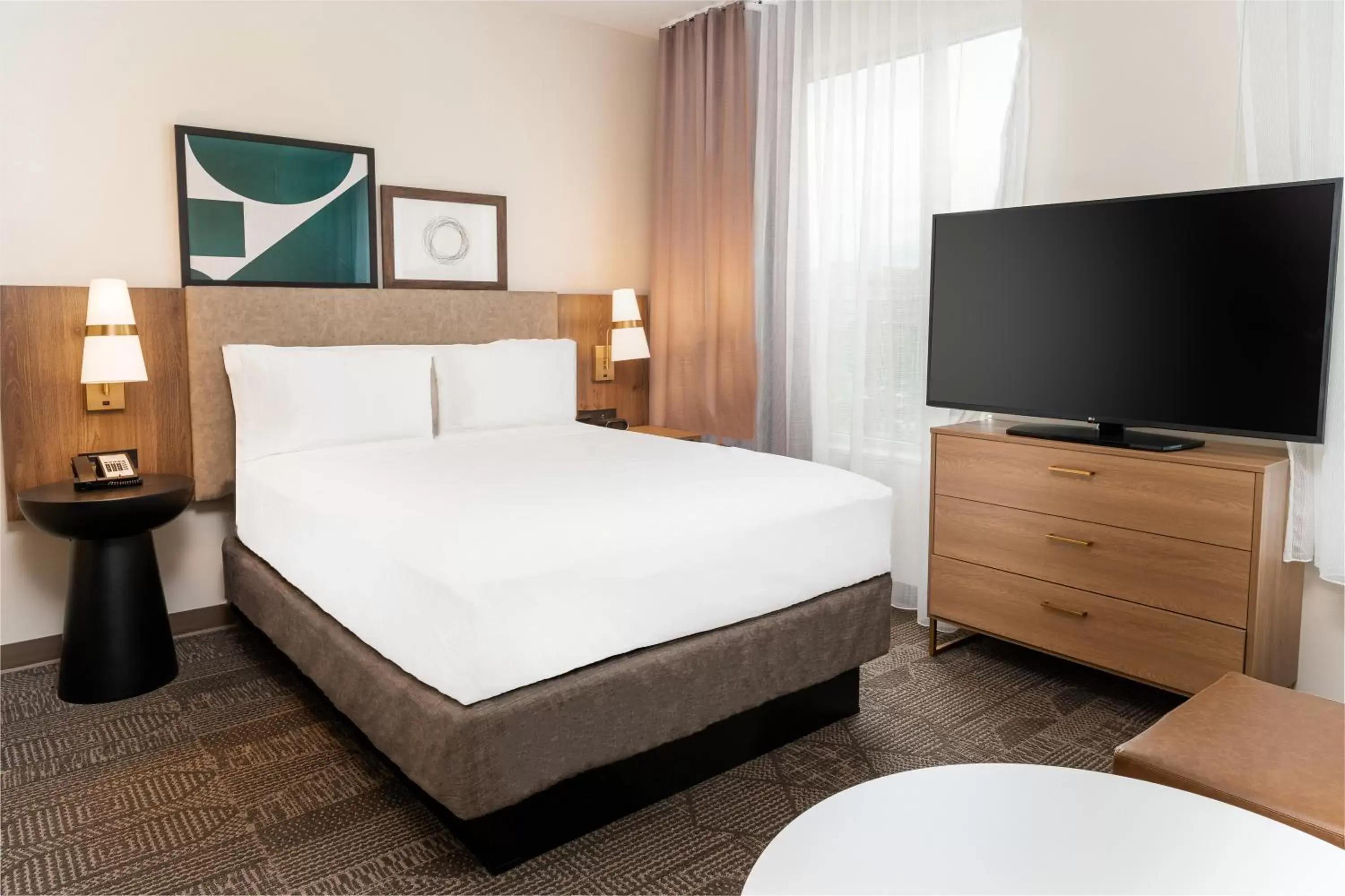 Bed in Staybridge Suites - Nashville - Vanderbilt, an IHG Hotel