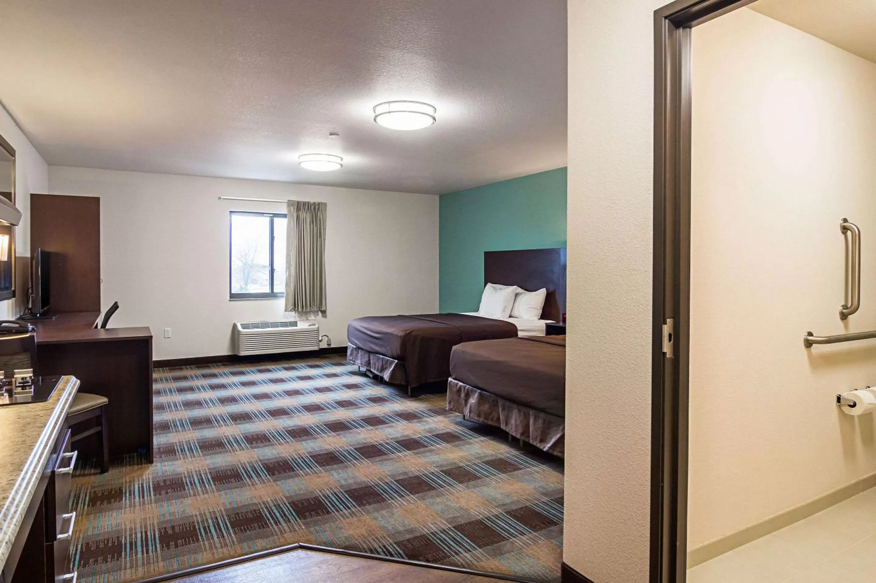 Photo of the whole room in Suburban Studios Monaca - Pittsburgh