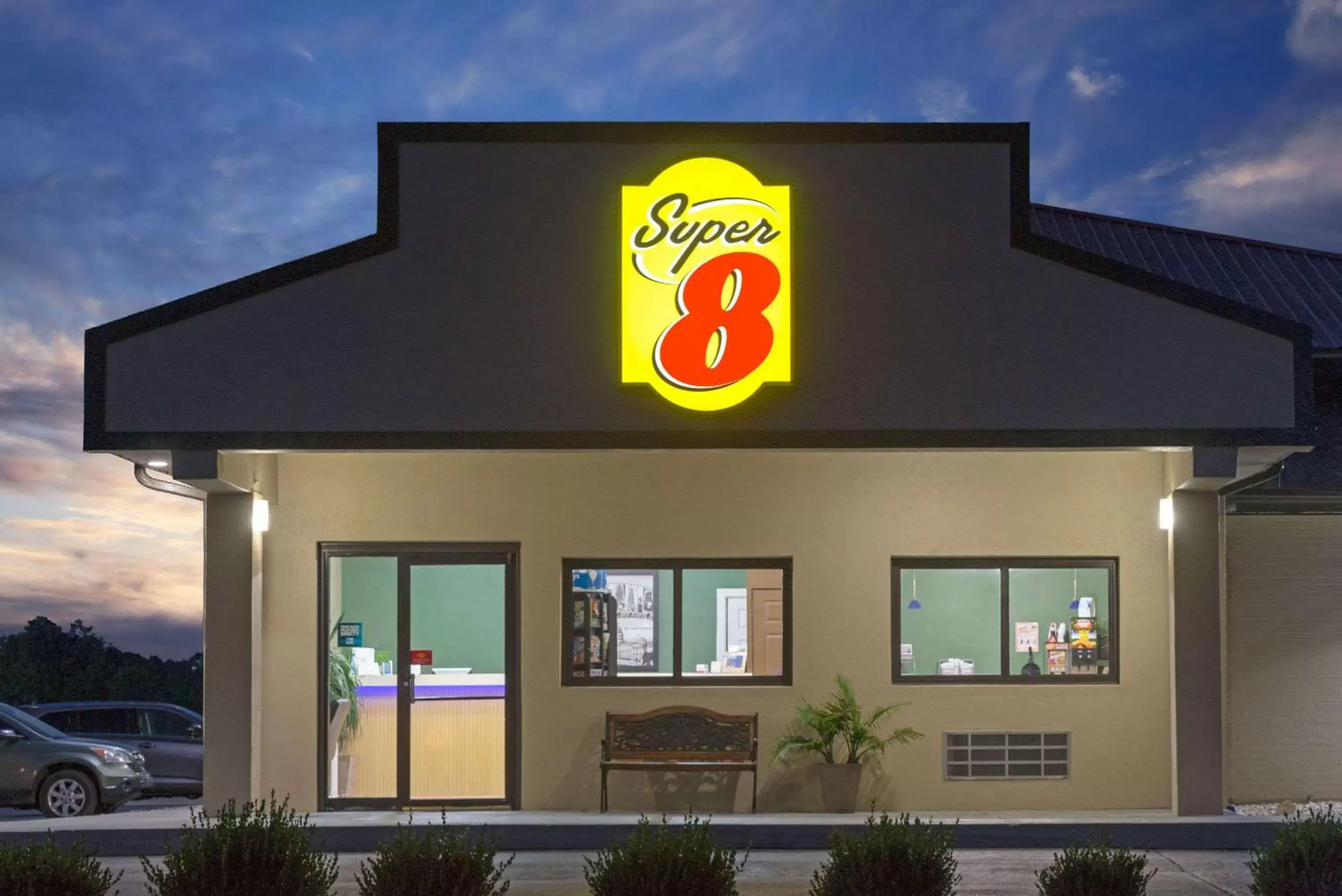 Property building in Super 8 by Wyndham Greencastle Property building in Super 8 by Wyndham Greencastle