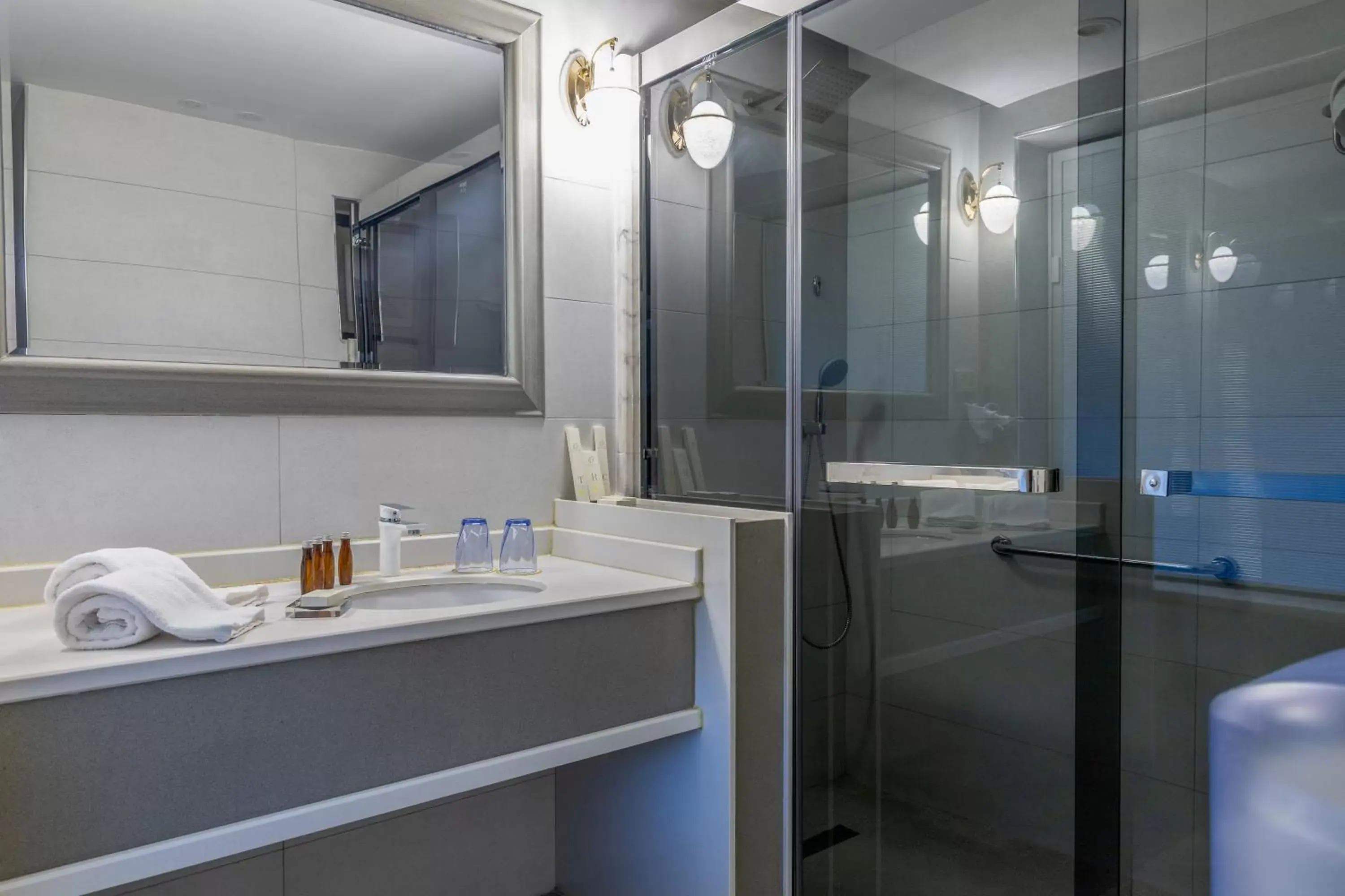 Bathroom in Opal Hotel Amman Bathroom in Opal Hotel Amman