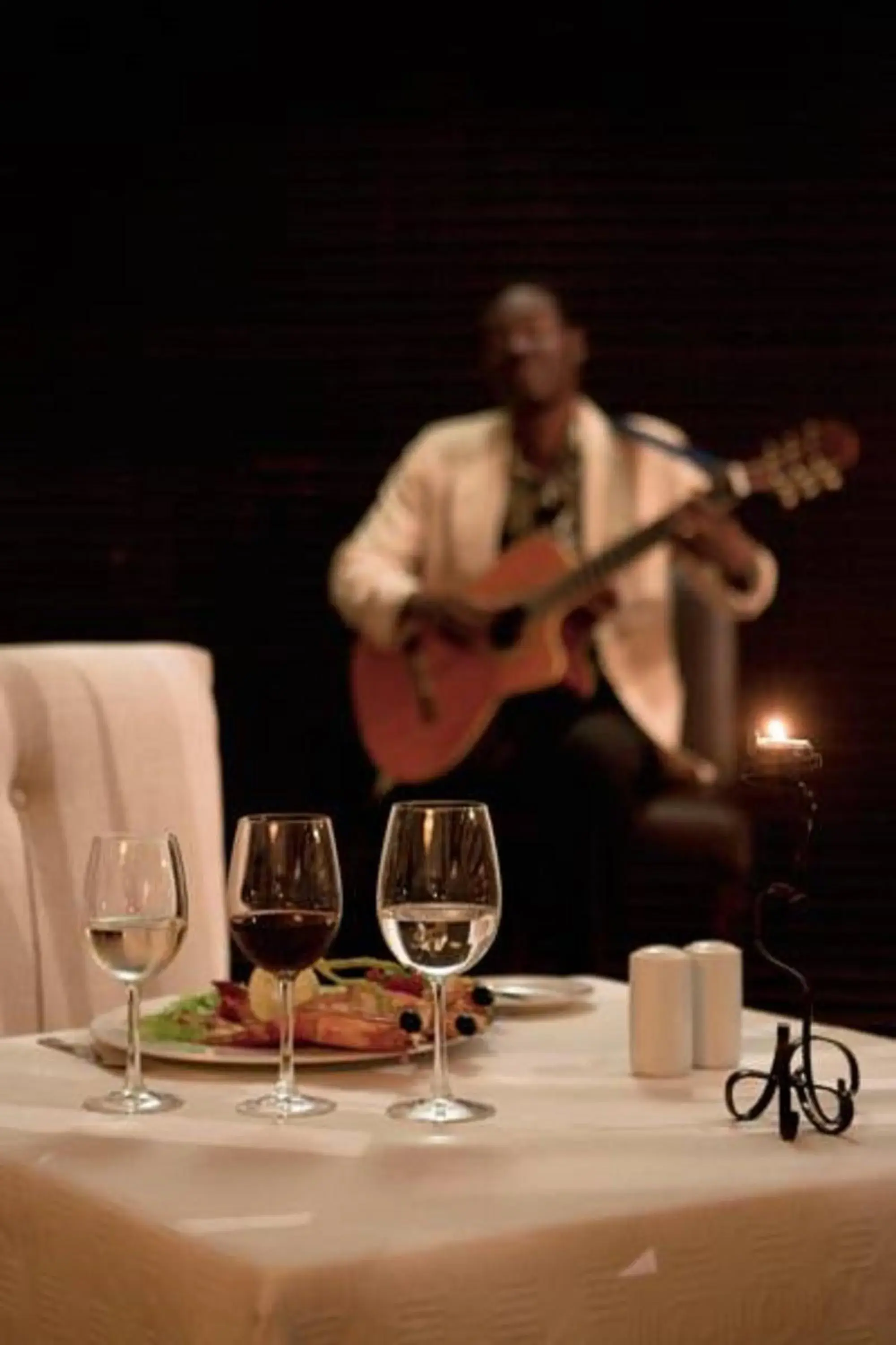 Restaurant/places to eat in Hotel Tivoli Beira Restaurant/places to eat in Hotel Tivoli Beira