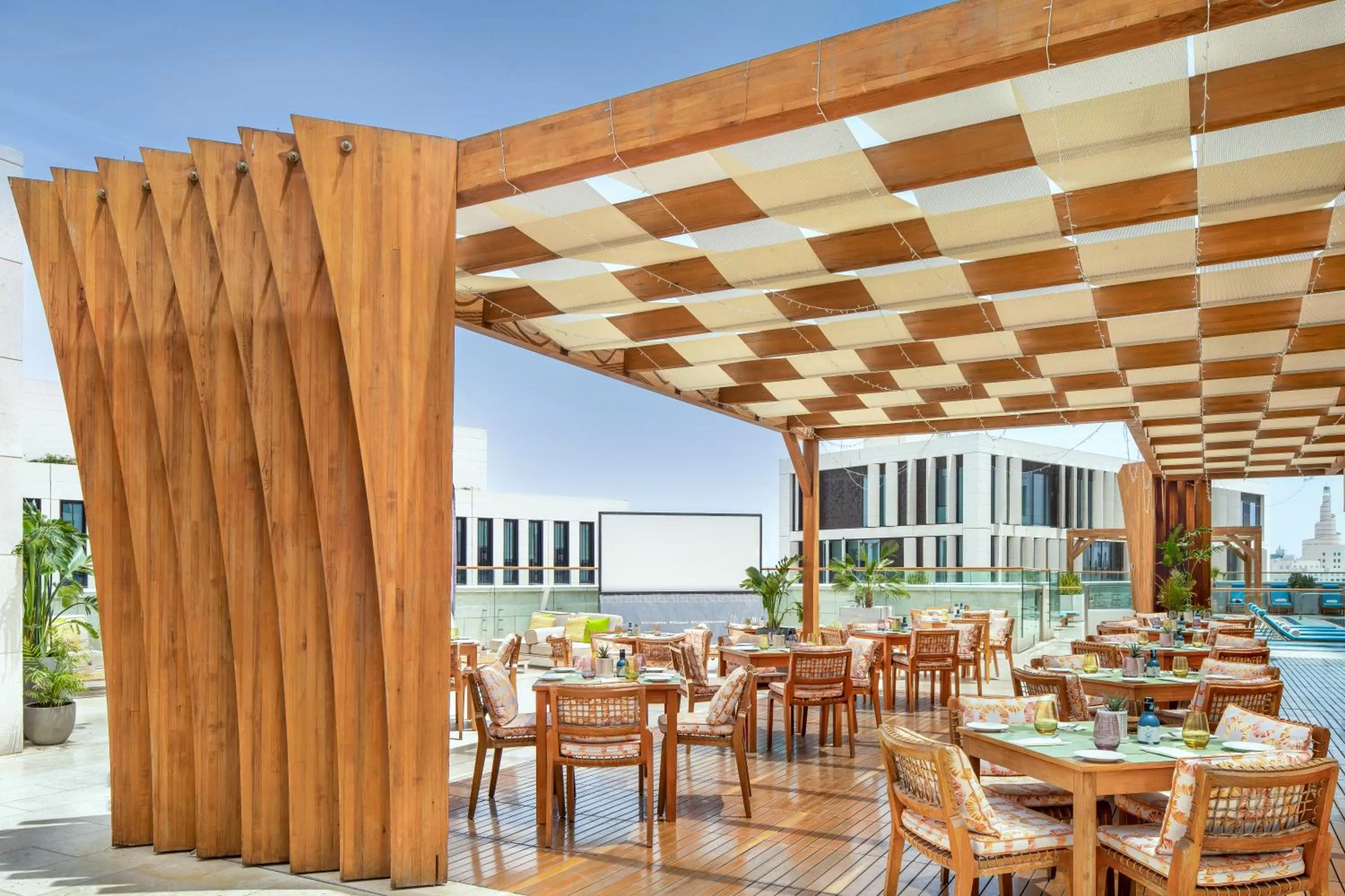 Restaurant/places to eat in Alwadi Hotel Doha - MGallery Collection