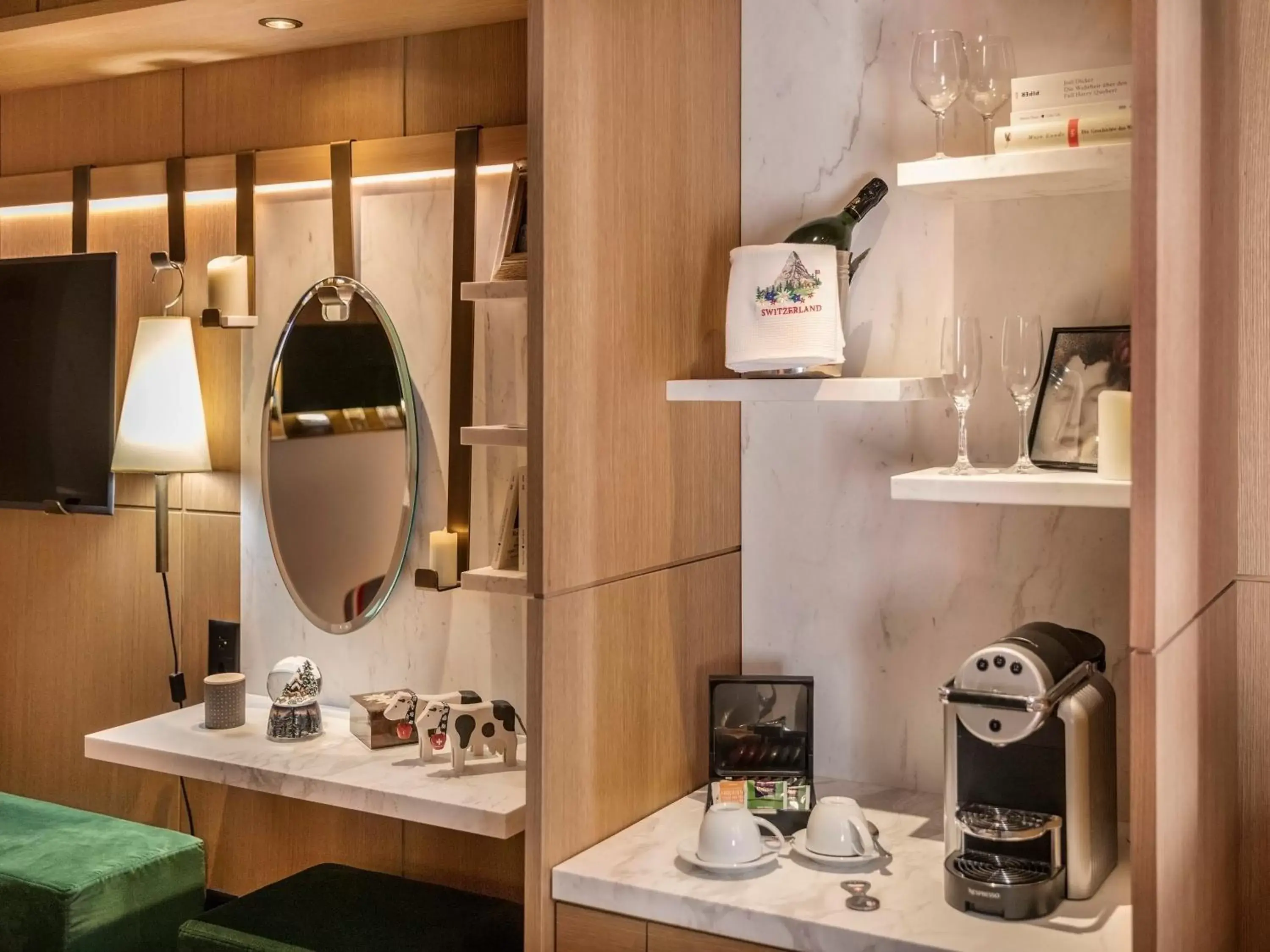 Coffee/tea facilities, Kitchen/Kitchenette in Schweizerhof Zermatt - a Small Luxury Hotel