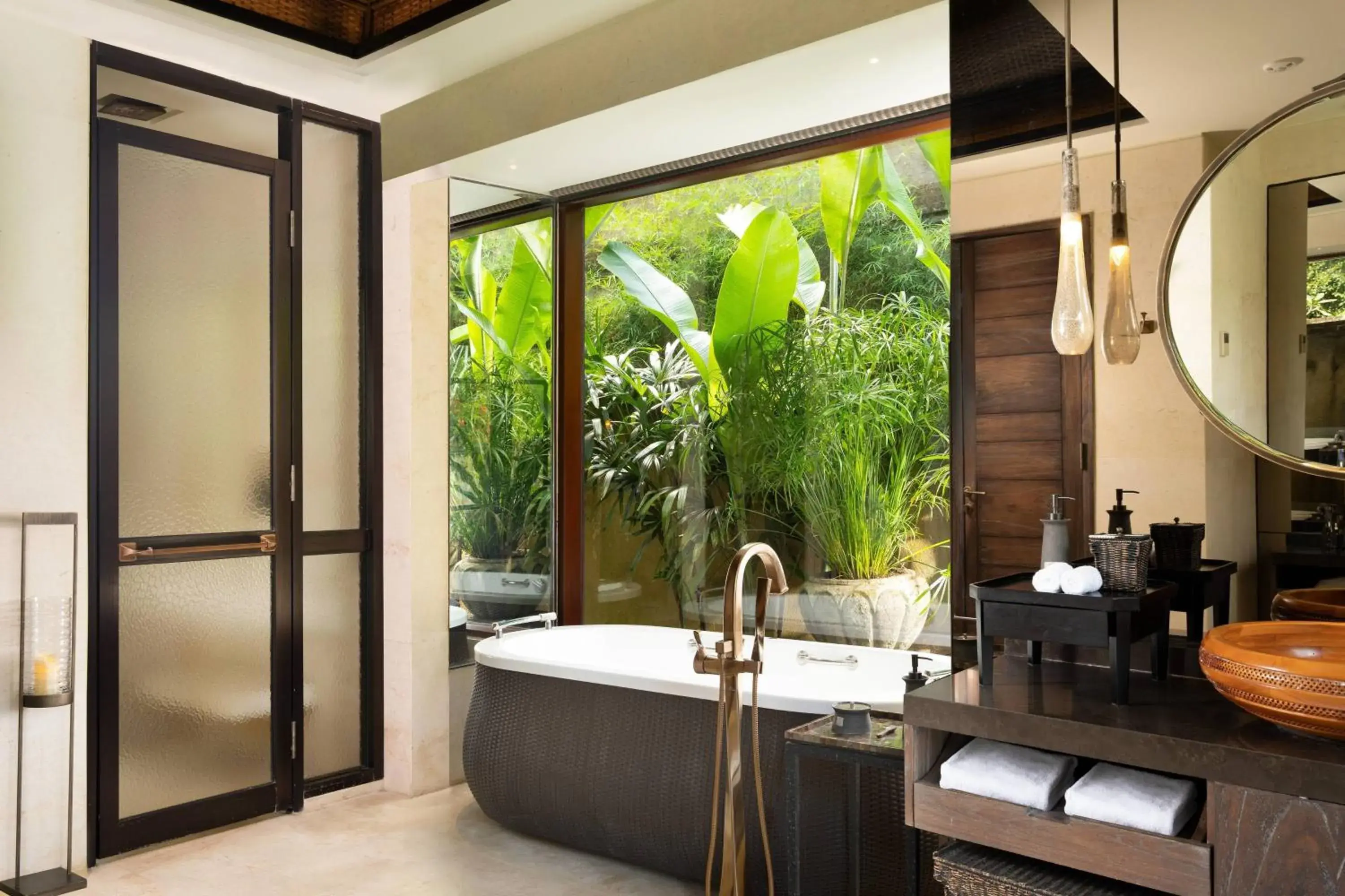 Bedroom, Bathroom in Mandapa A Ritz-Carlton Reserve