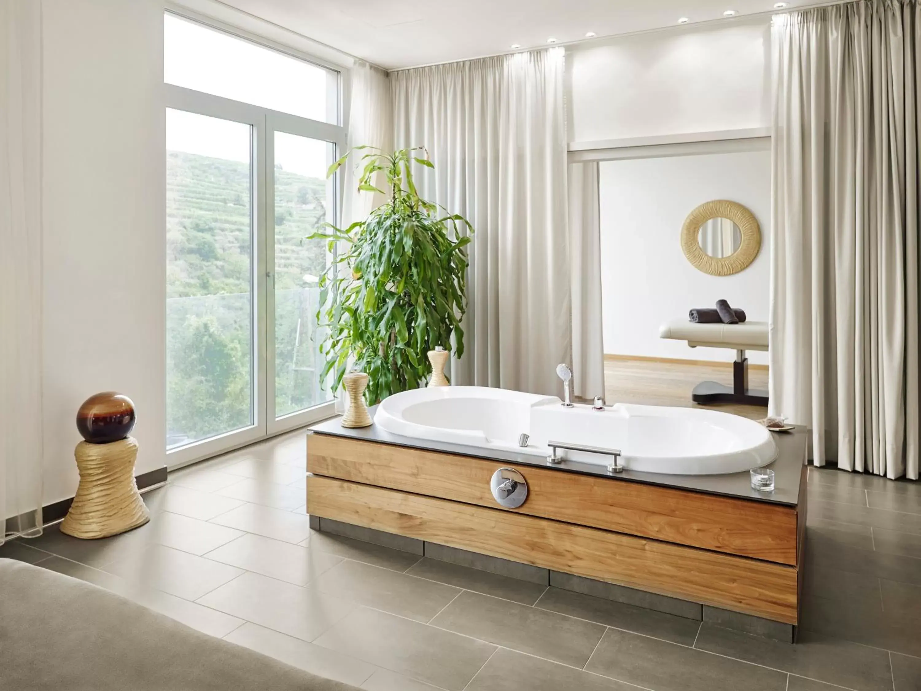 Spa and wellness centre/facilities, Bathroom in Steigenberger Hotel & Spa Krems