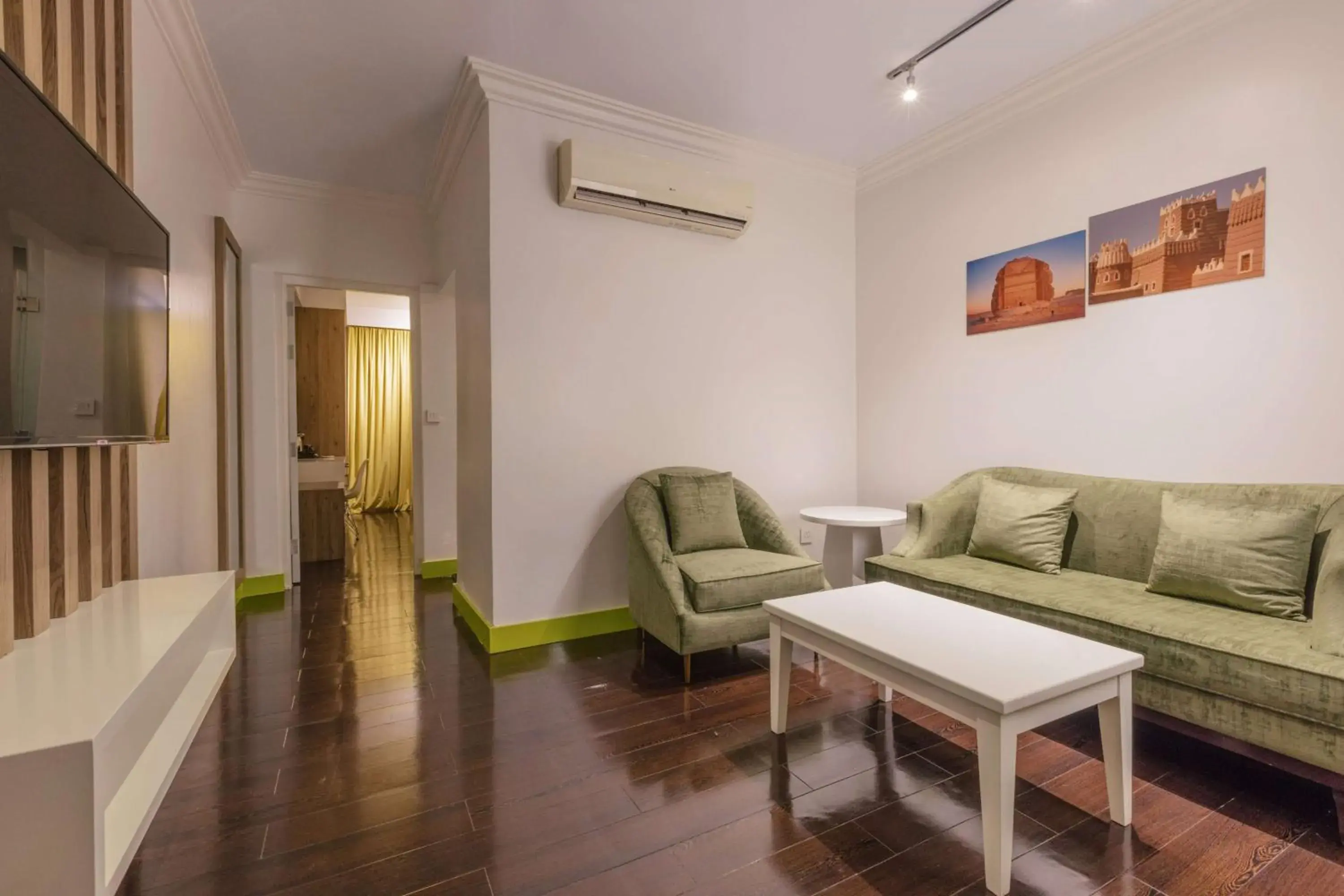 Photo of the whole room, Seating Area in Super 8 Hotel Al Riyadh by Wyndham Photo of the whole room, Seating Area in Super 8 Hotel Al Riyadh by Wyndham