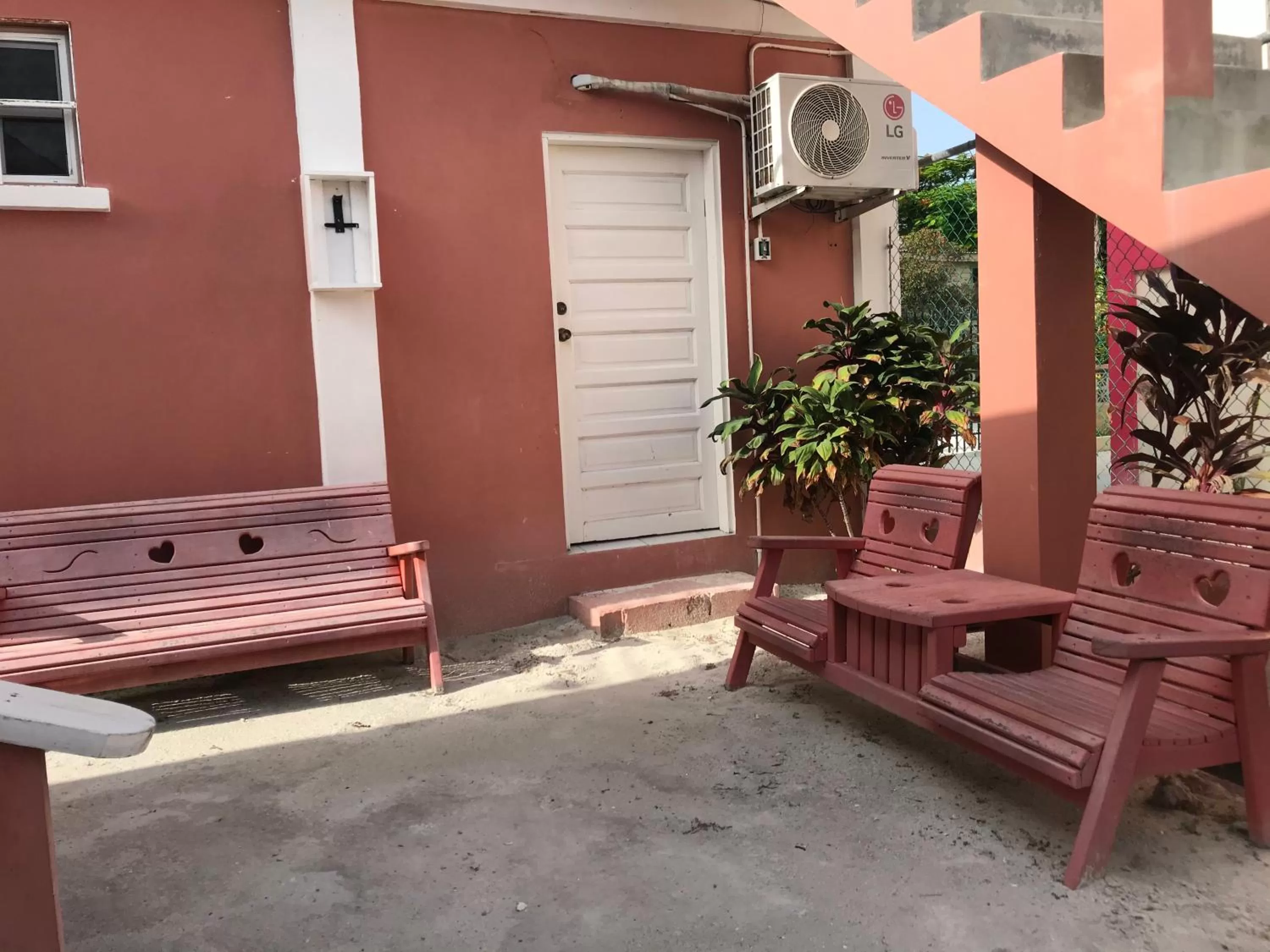 Facade/entrance in Tropical Paradise Express