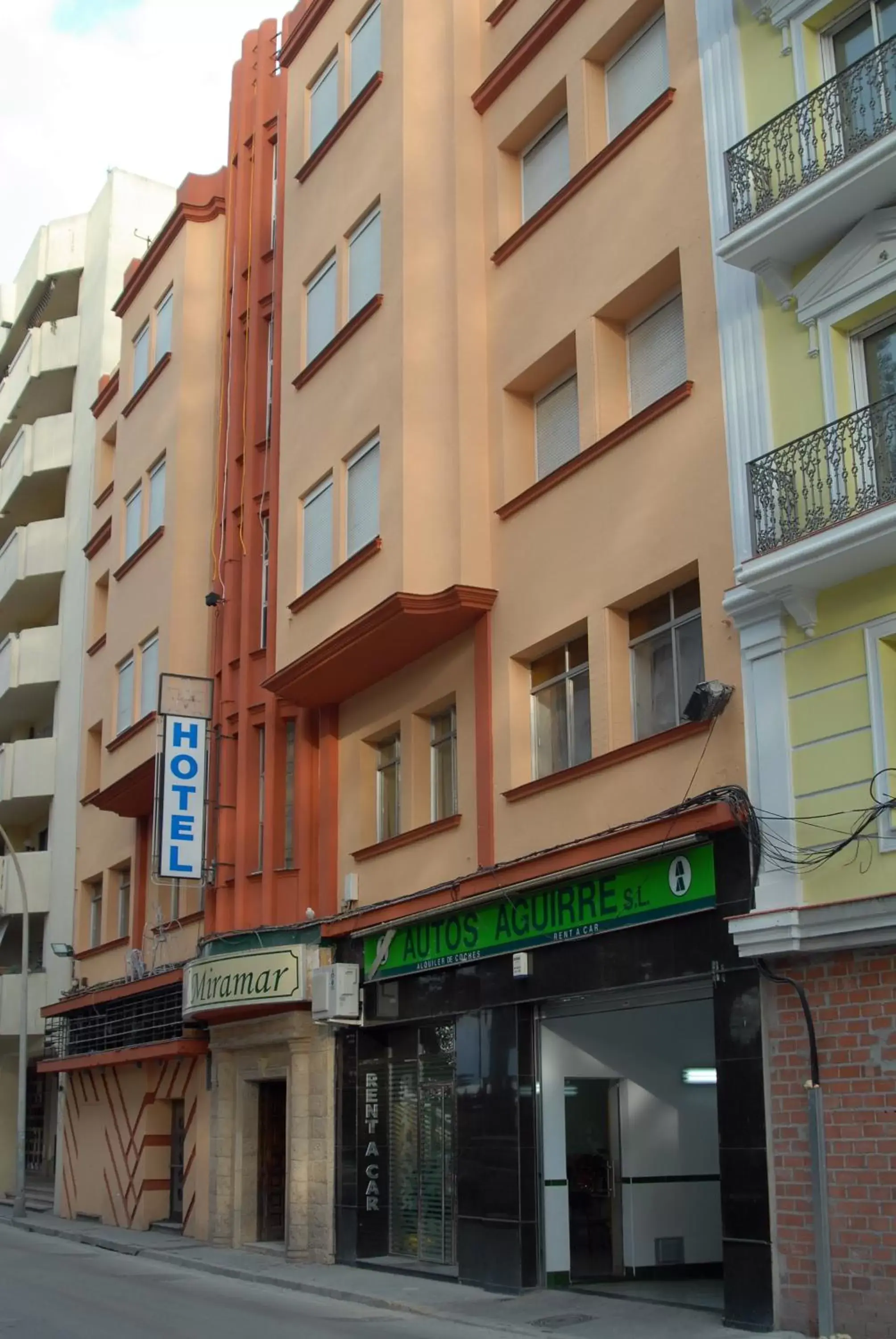 Neighbourhood, Property Building in Hotel Miramar