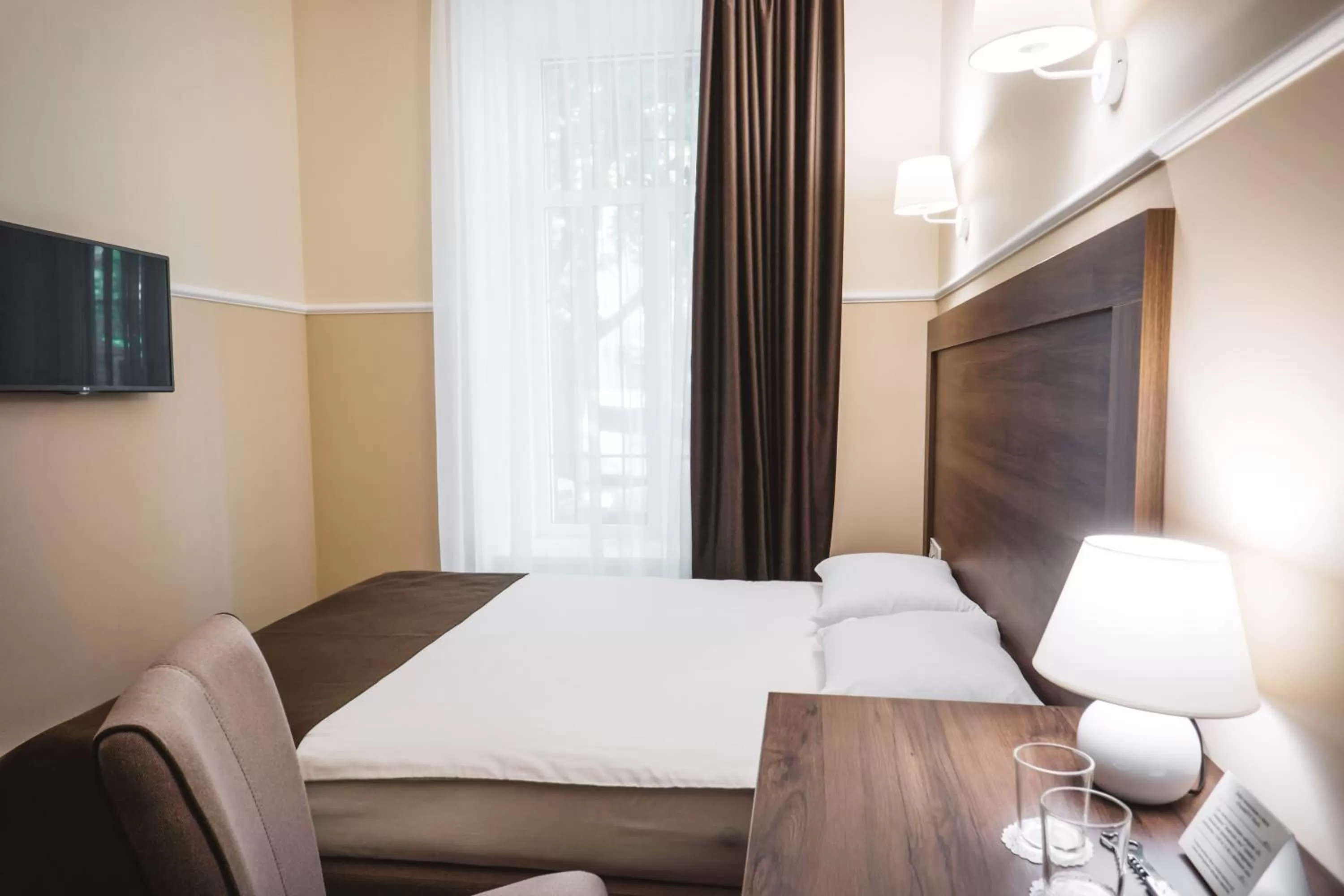 Bed in Potemkinn Hotel