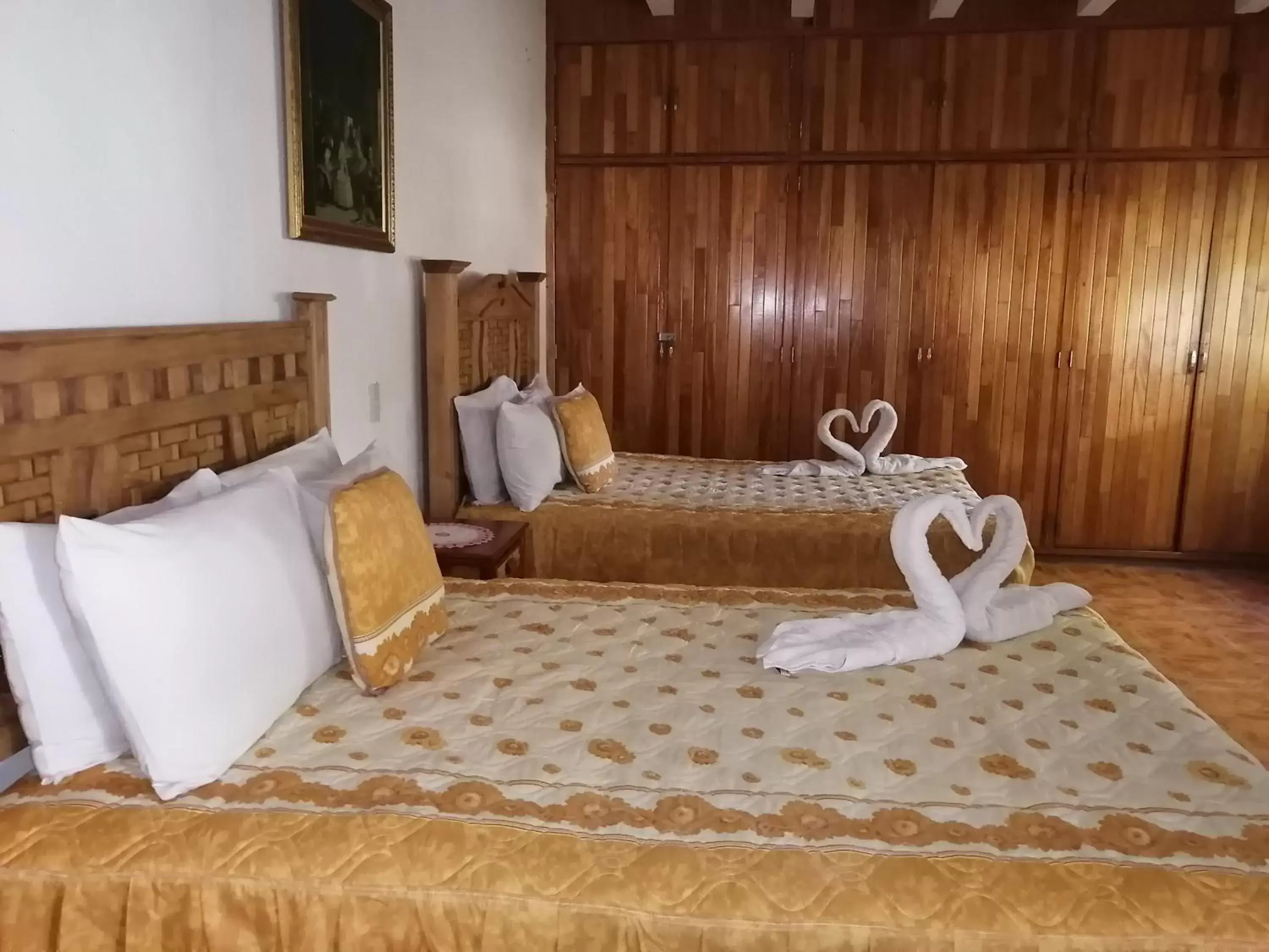 Bed in Hotel Elohim by Rotamundos