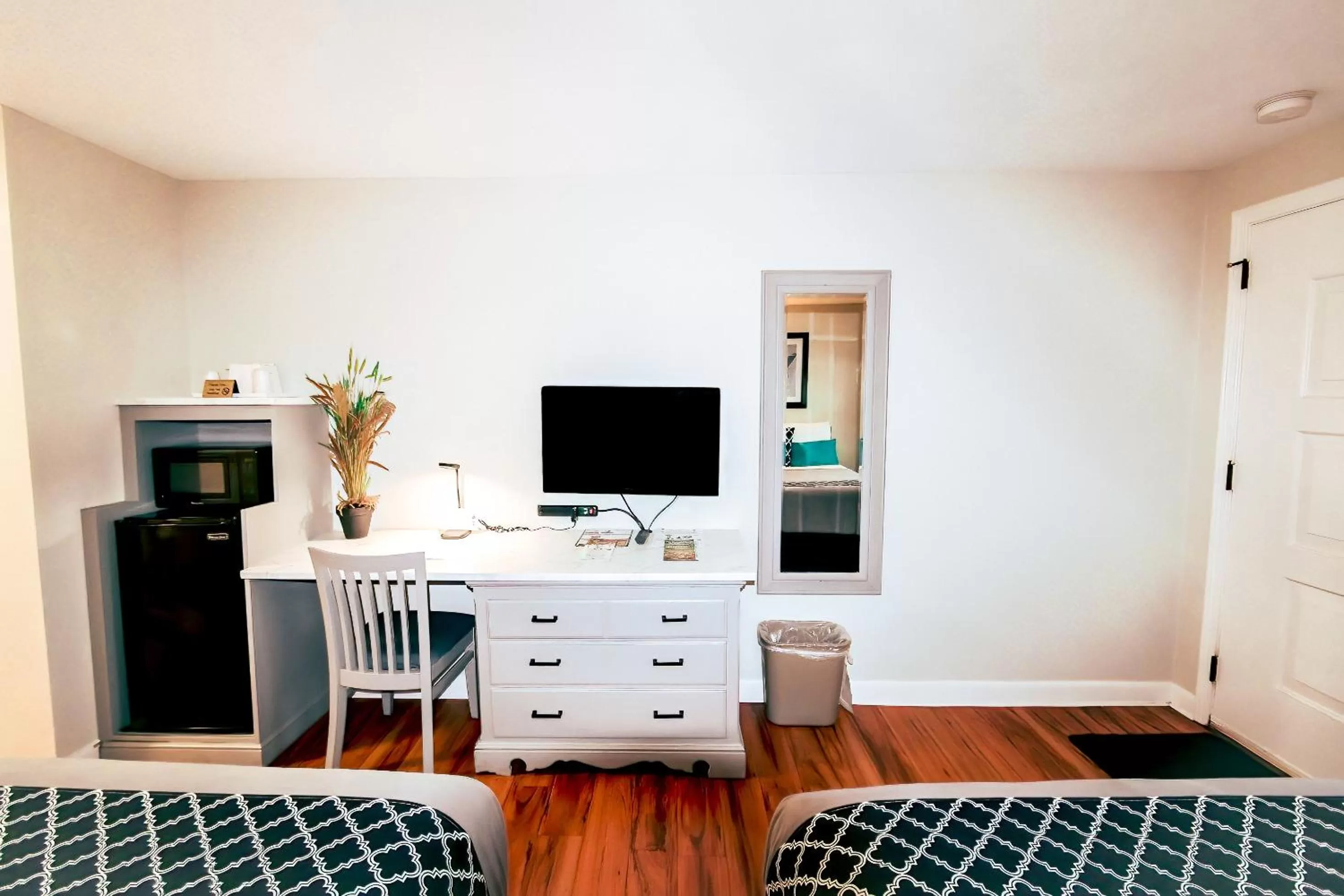 Colonial Inn Seekonk