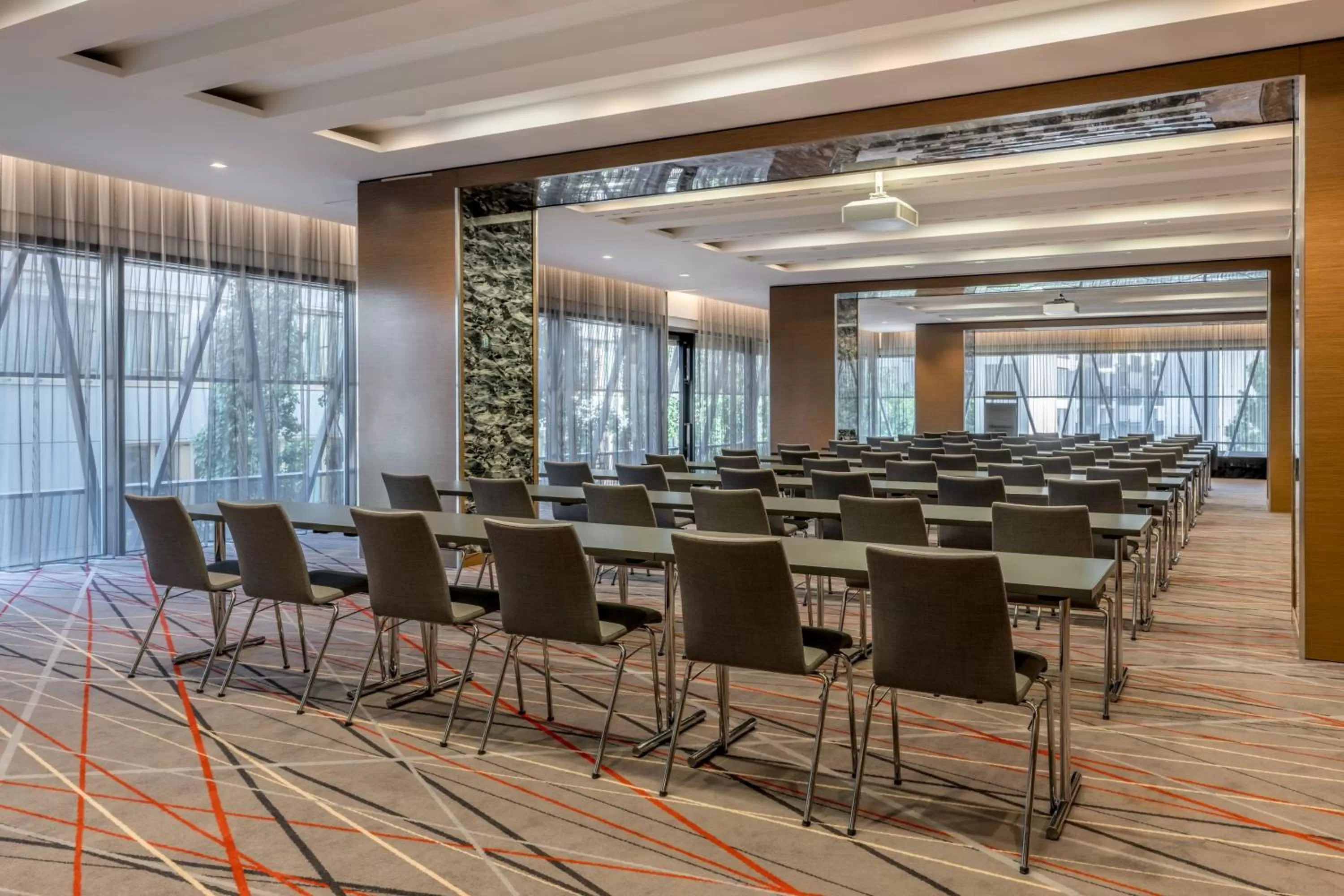 Meeting/conference room in Sheraton Zürich Hotel